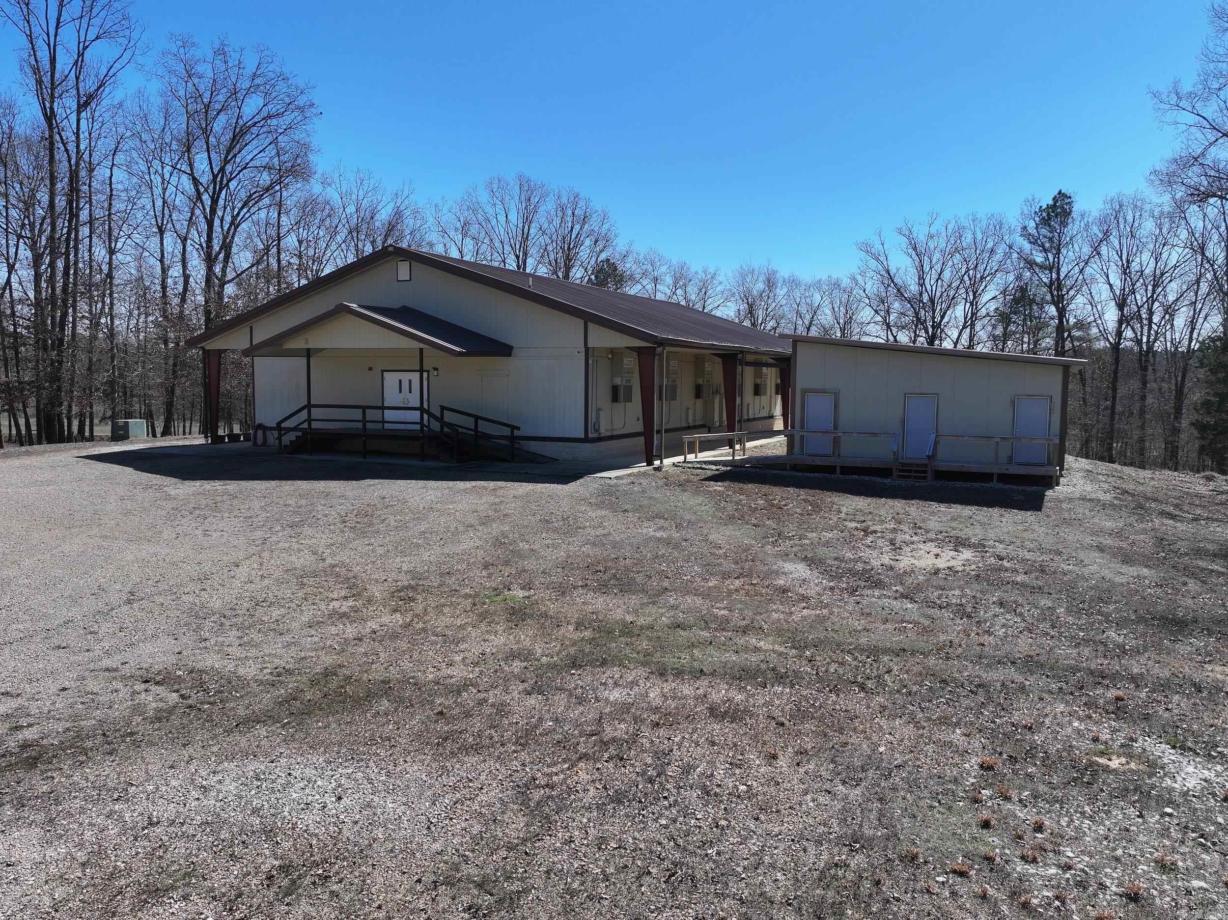 759 N BUMBLEBEE  Glenwood, AR