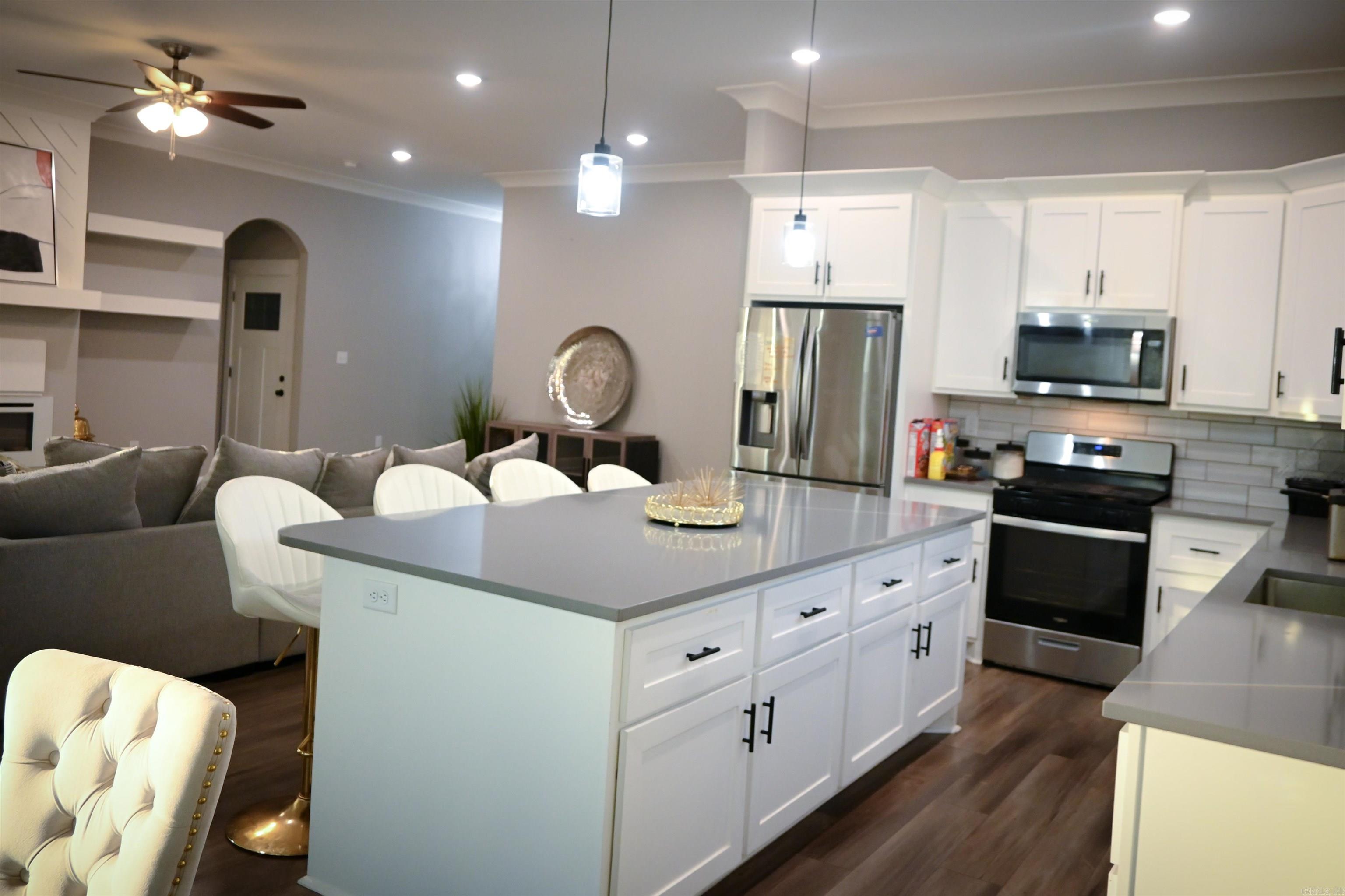 9117 Johnson  Sherwood, AR