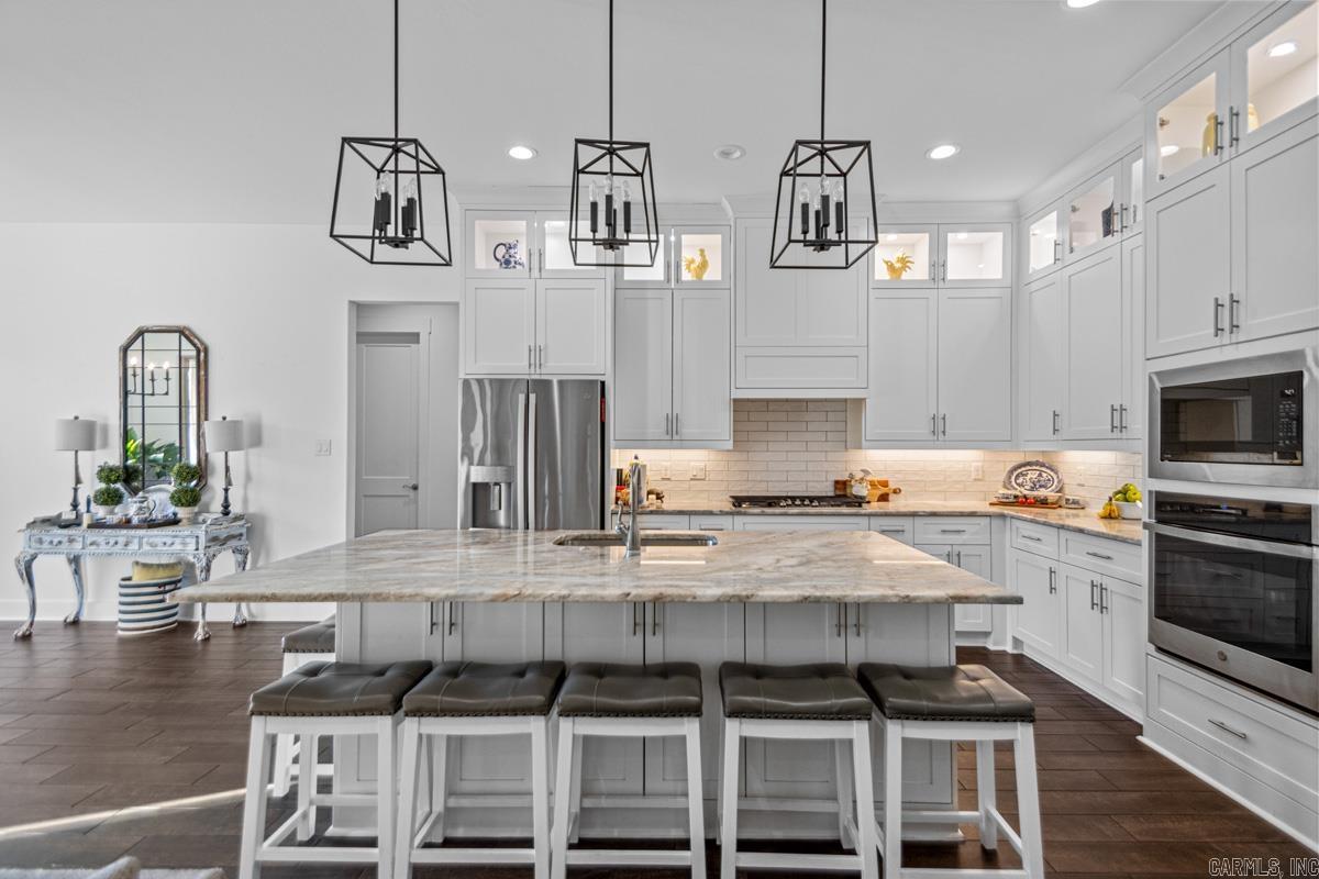 7730 S SHORELINE  Benton, AR