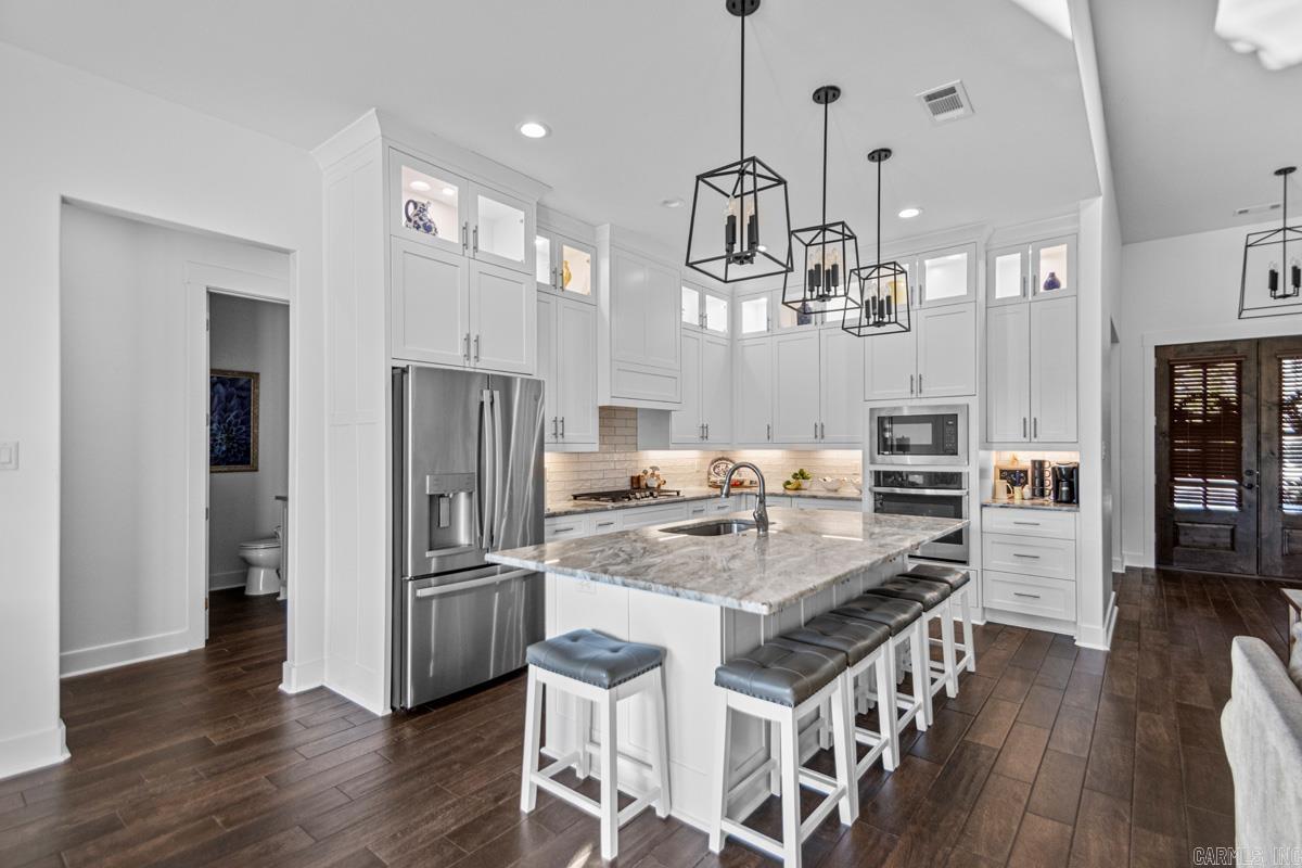 7730 S SHORELINE  Benton, AR