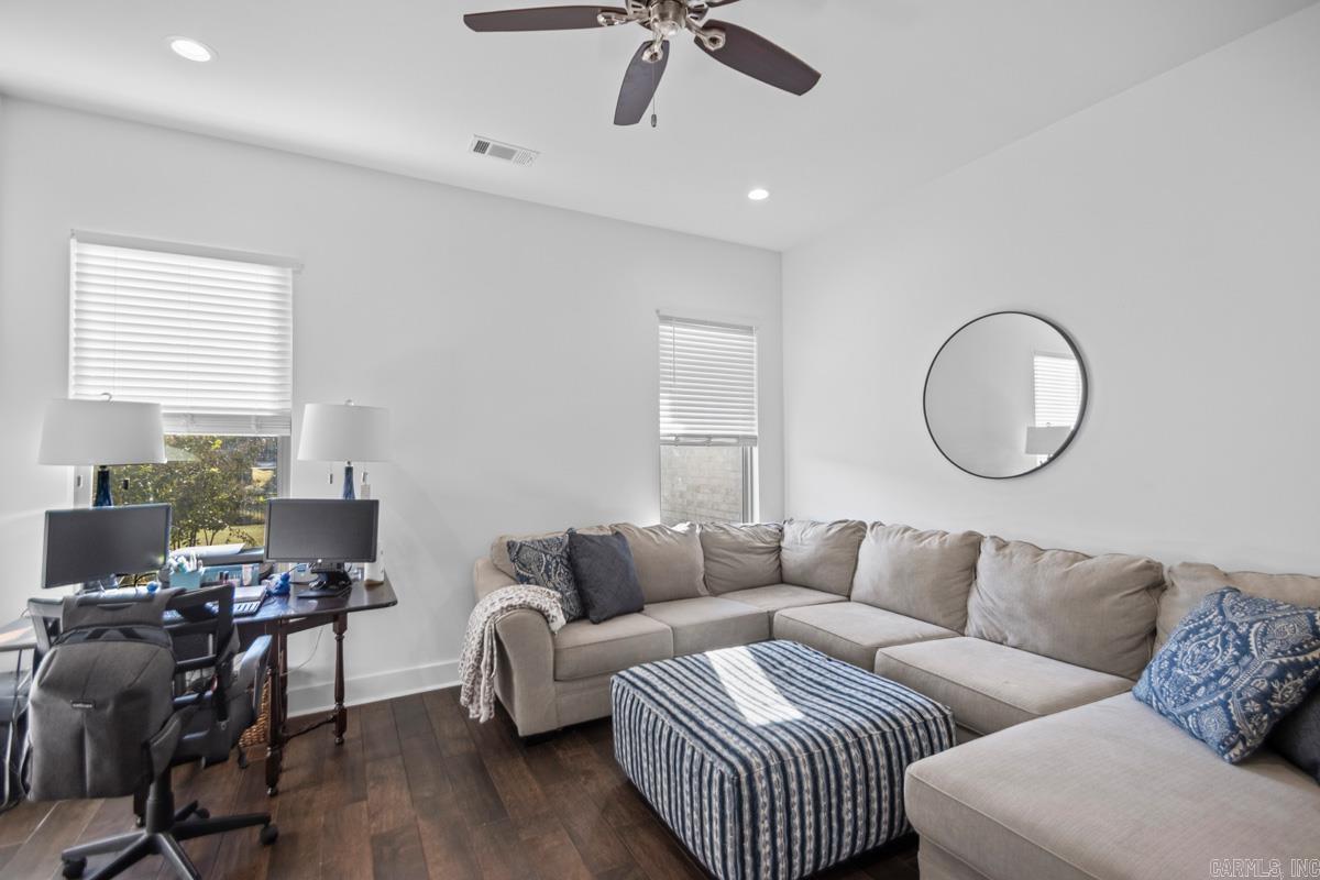 7730 S SHORELINE  Benton, AR