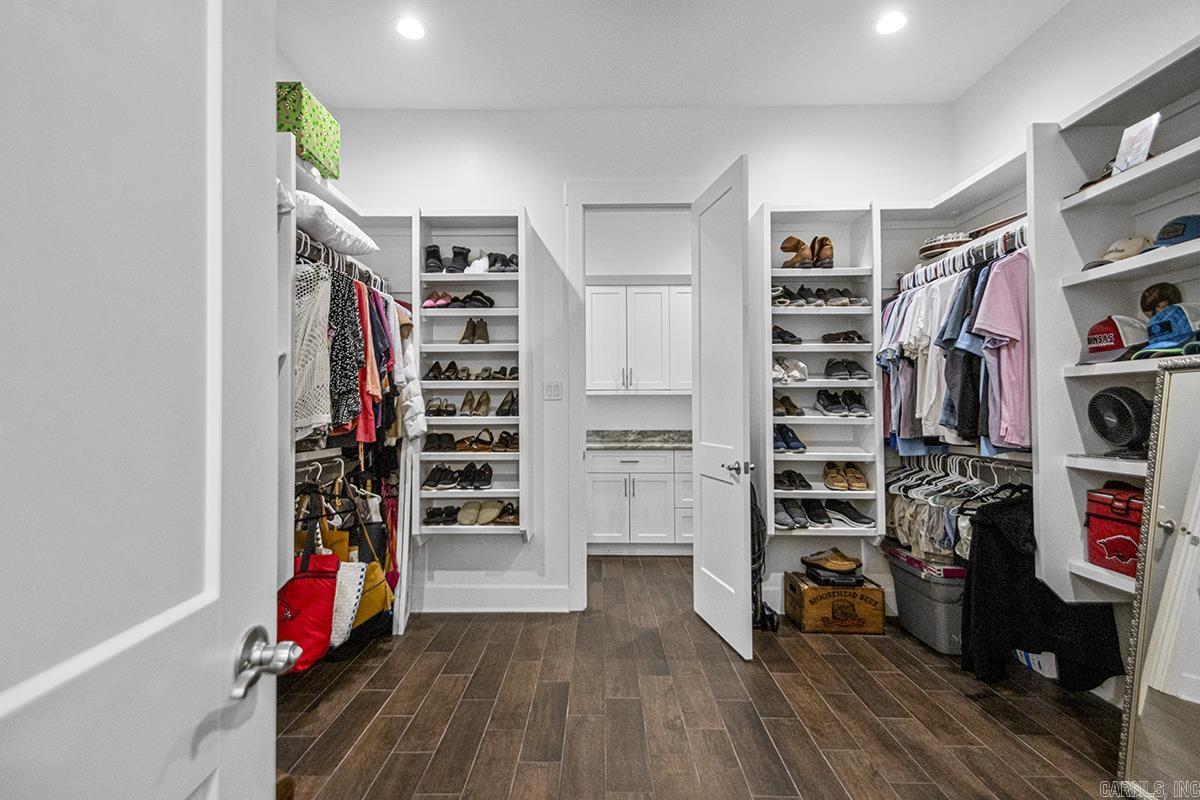 7730 S SHORELINE  Benton, AR