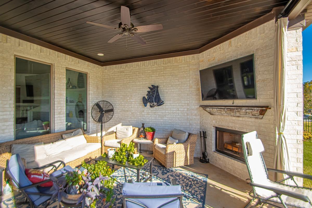 7730 S SHORELINE  Benton, AR