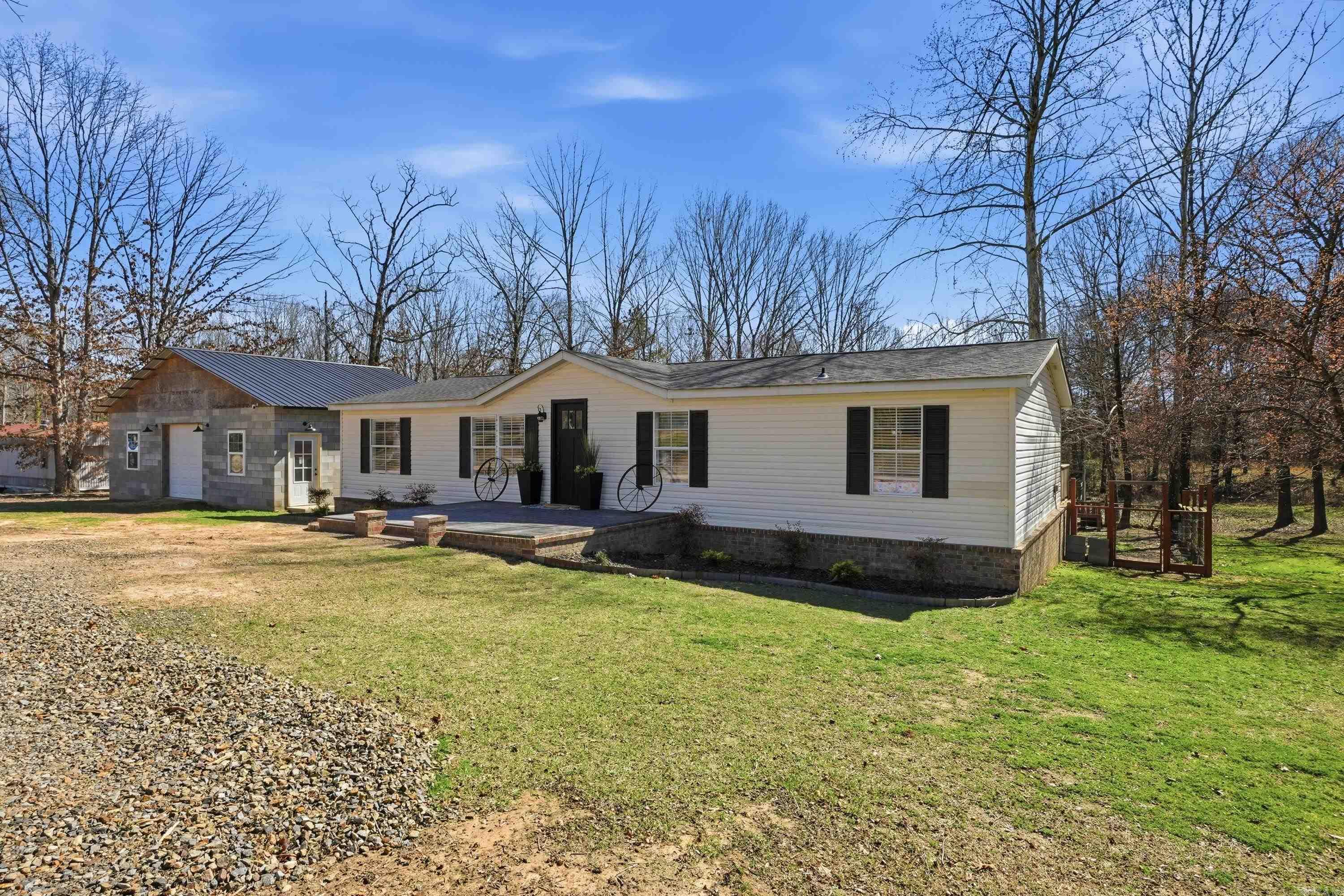 7 Serendipity  Houston, AR