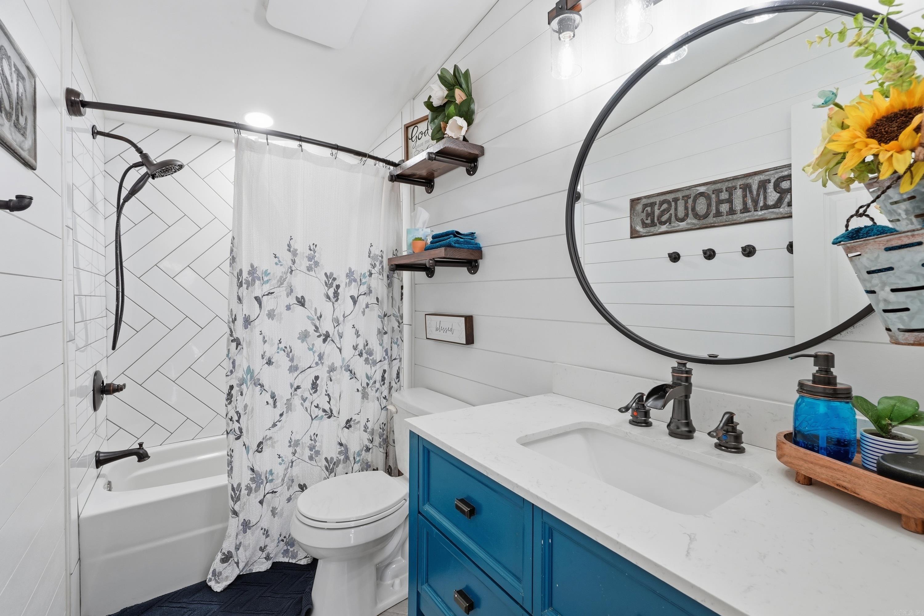 7 Serendipity  Houston, AR