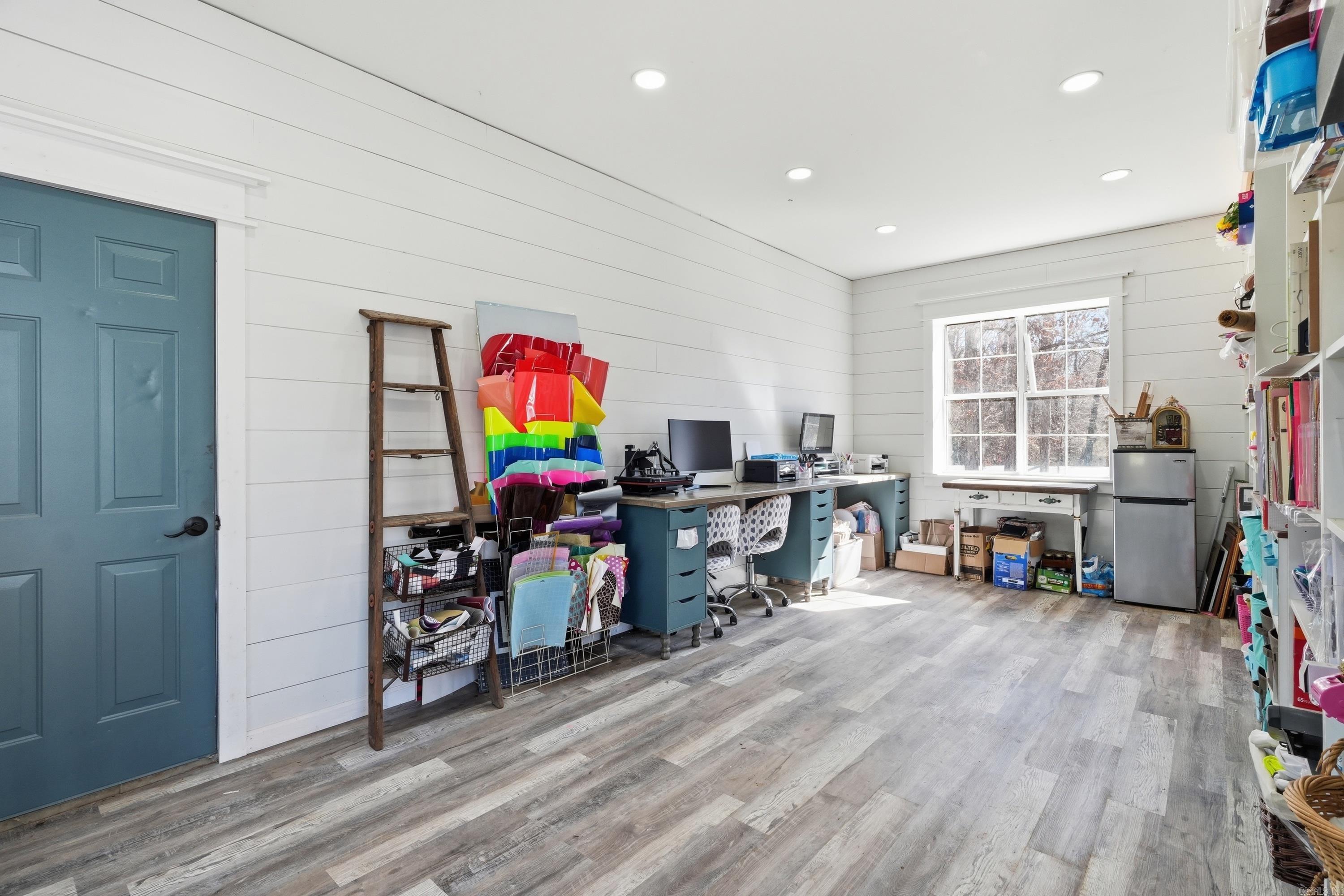 7 Serendipity  Houston, AR