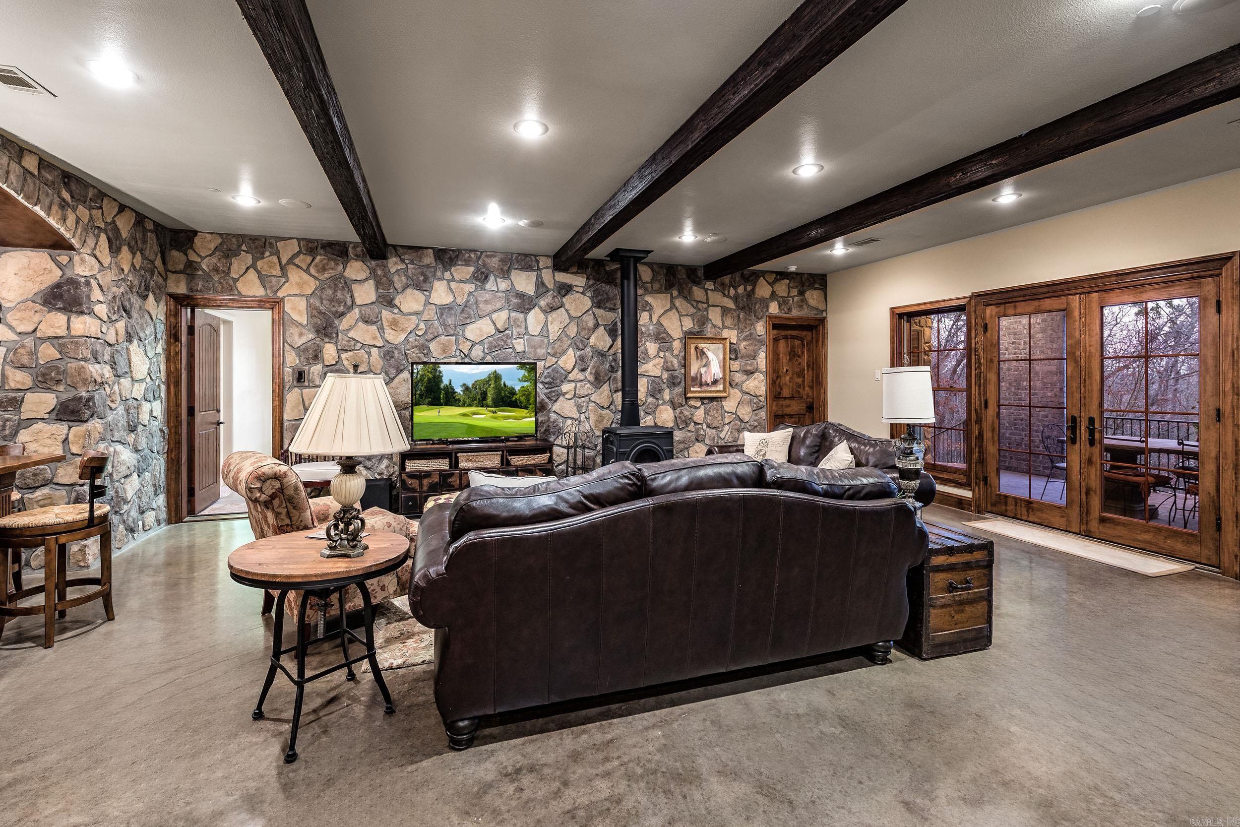 6916 Westridge  Roland, AR