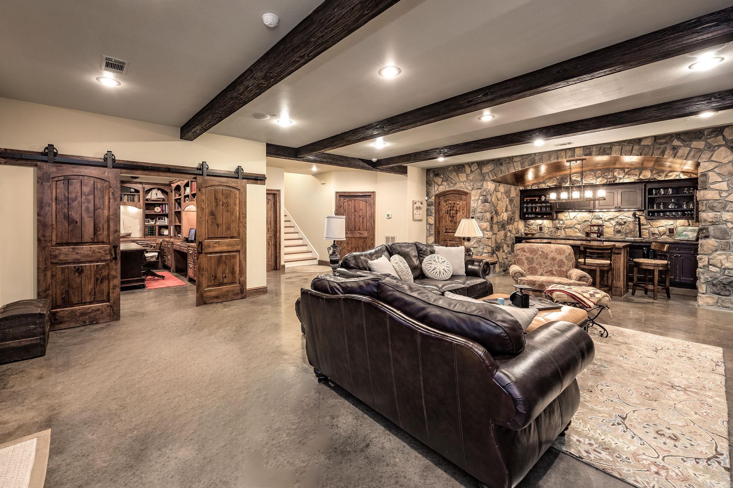 6916 Westridge  Roland, AR