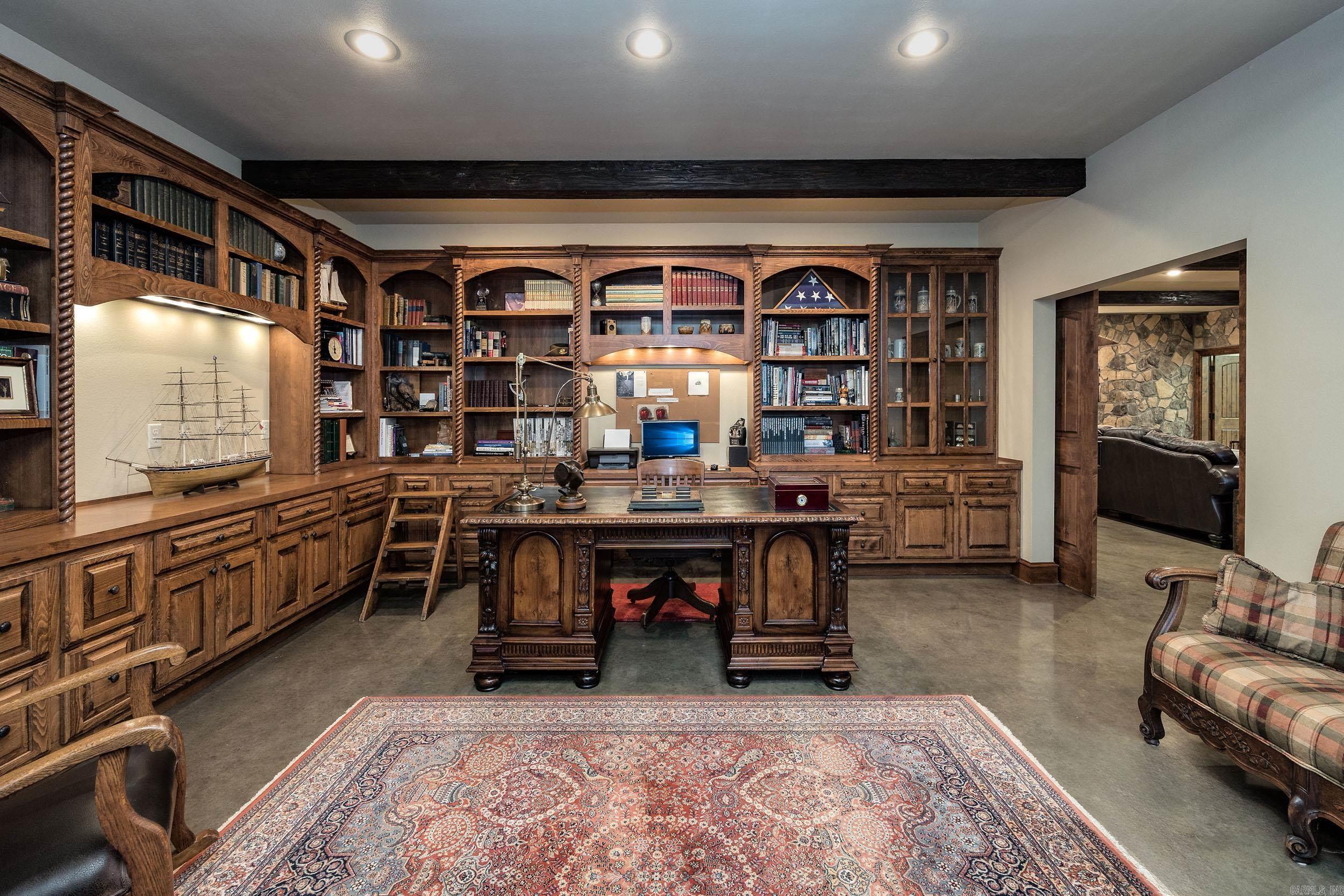 6916 Westridge  Roland, AR