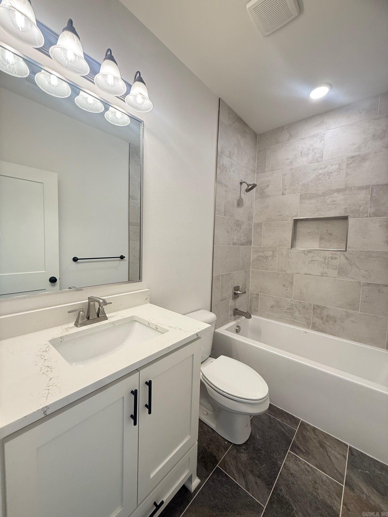 4005 Doler  Benton, AR