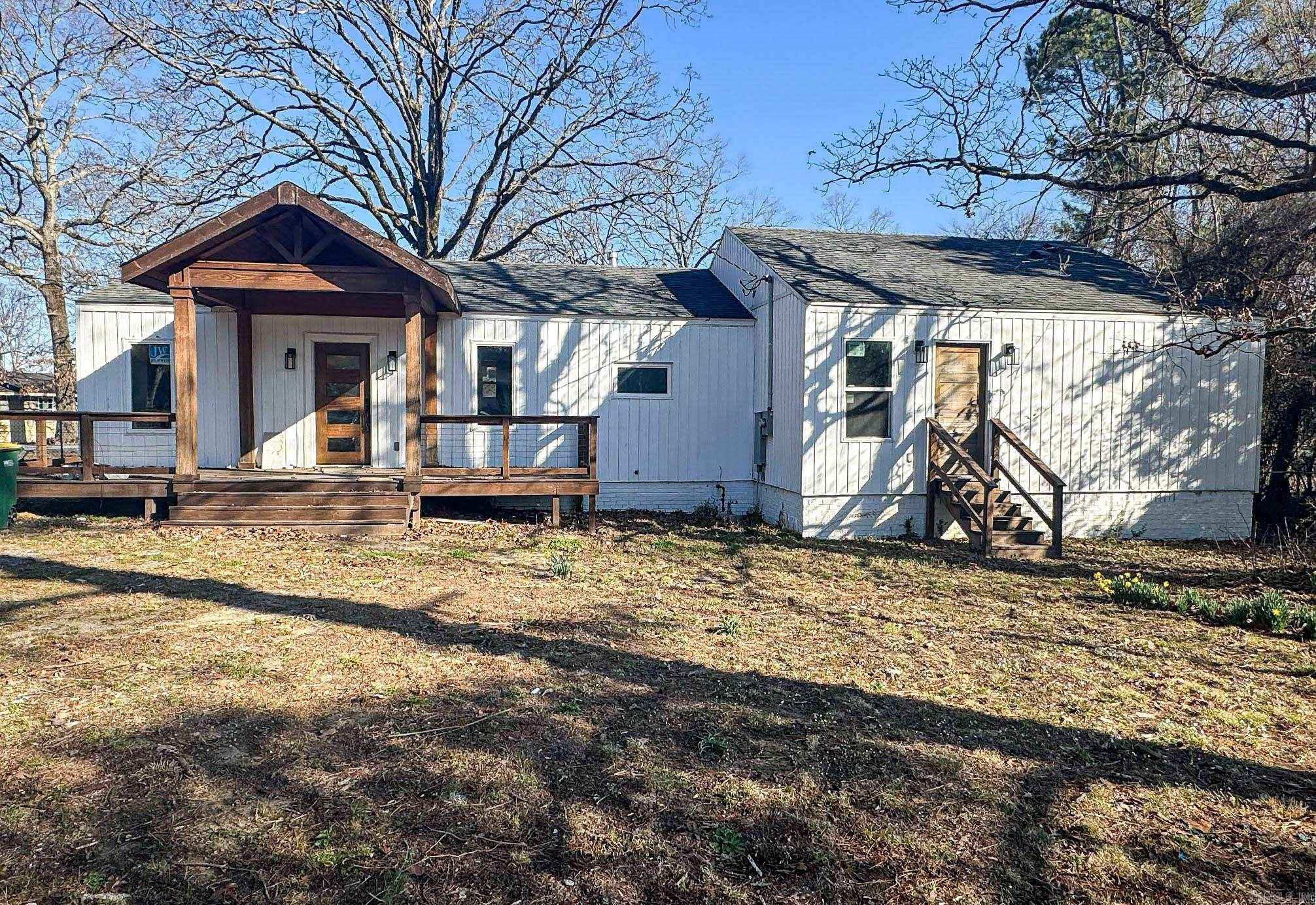 601 Hillcrest  Sherwood, AR