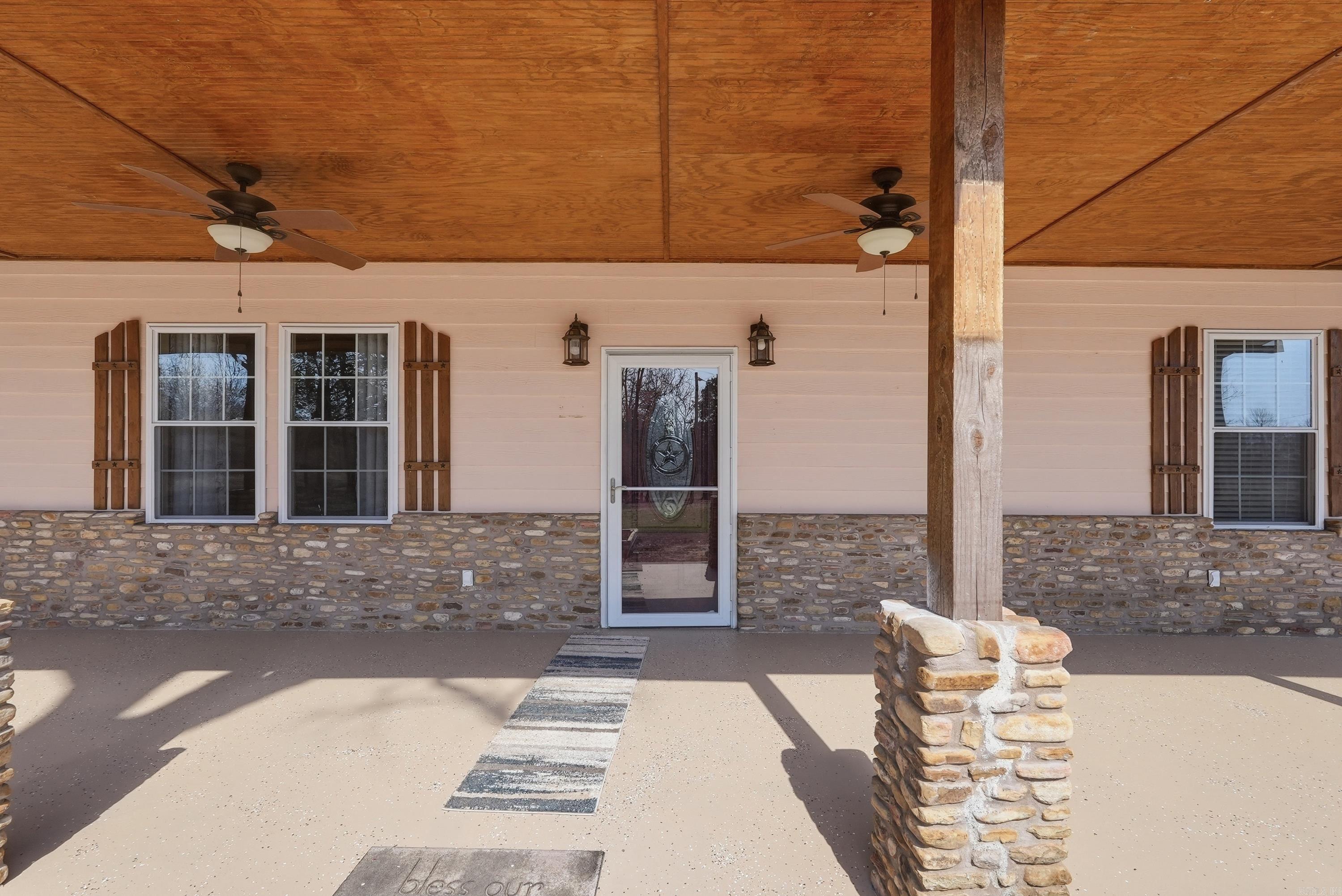 99 Sherrill King Dr.  Quitman, AR