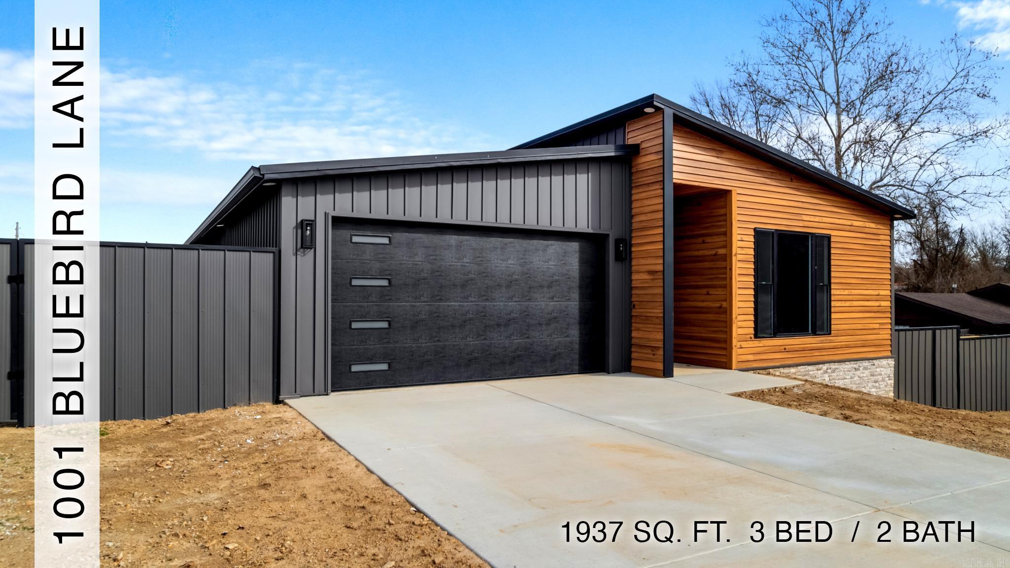 1001 Bluebird Lane  Mountain Home, AR