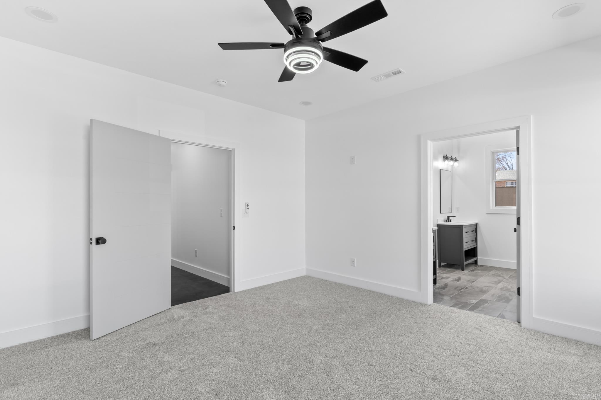 1001 Bluebird Lane  Mountain Home, AR