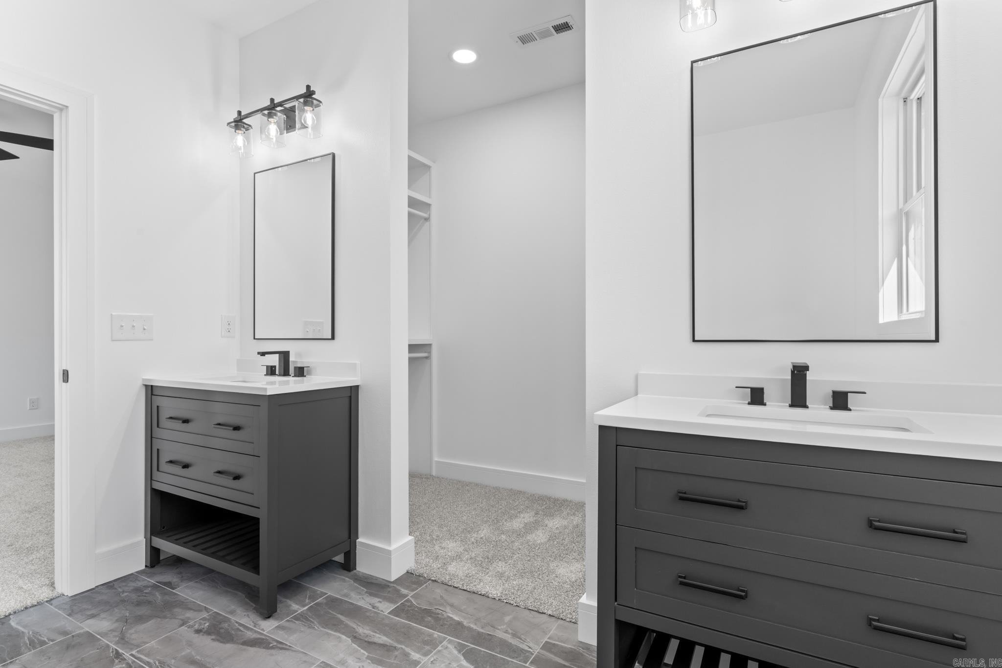 1001 Bluebird Lane  Mountain Home, AR