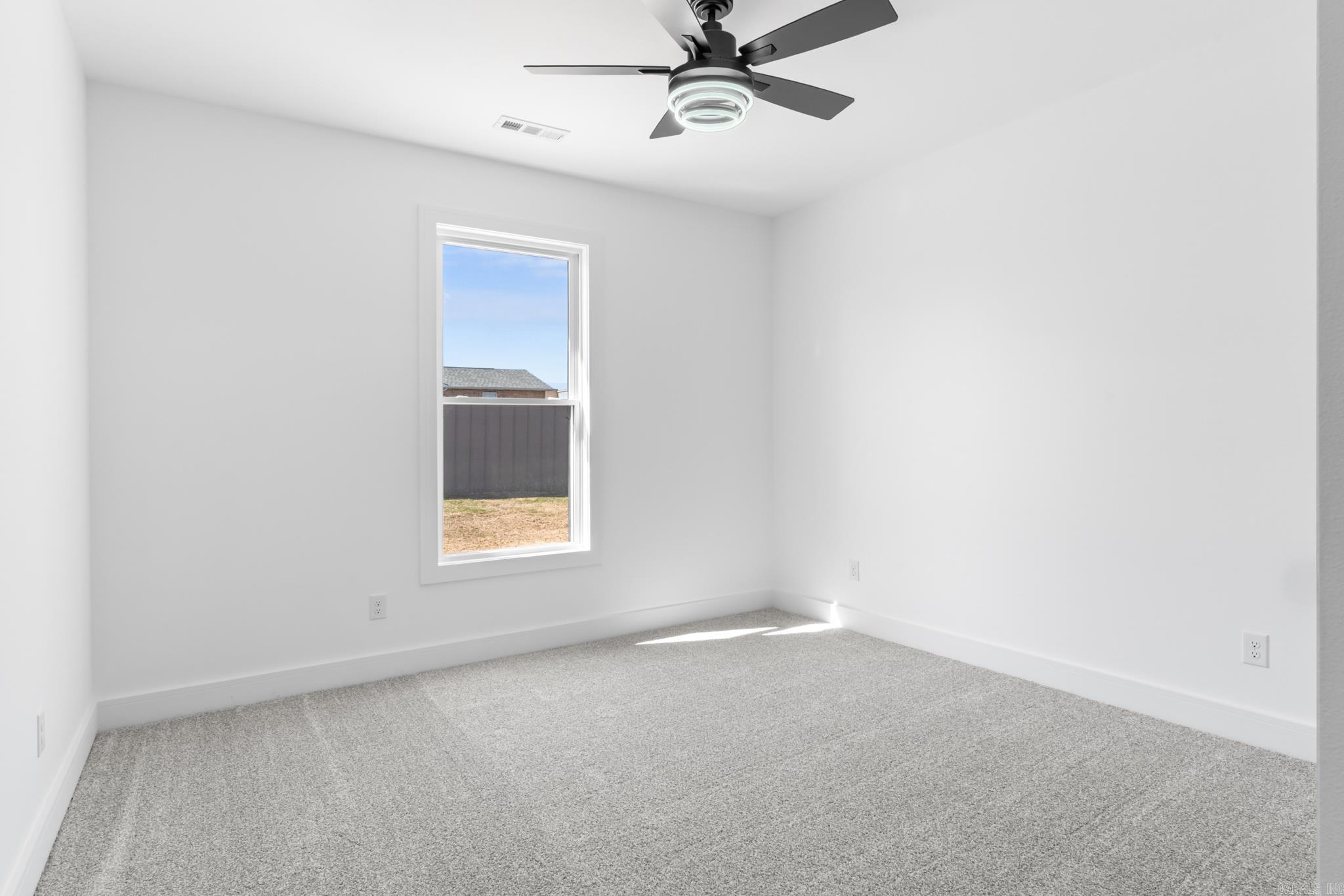 1001 Bluebird Lane  Mountain Home, AR