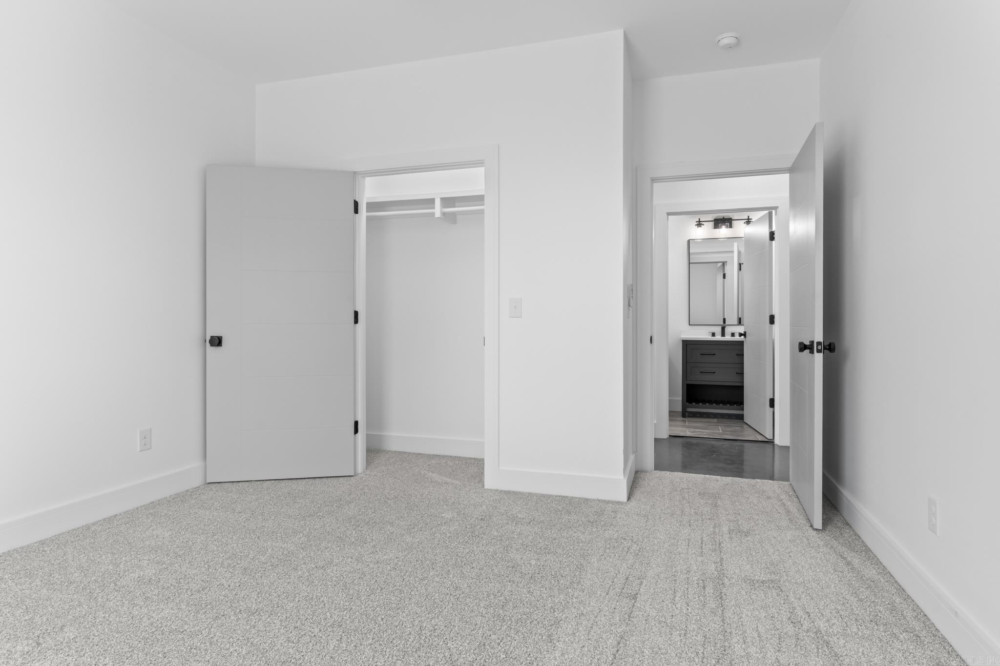 1001 Bluebird Lane  Mountain Home, AR