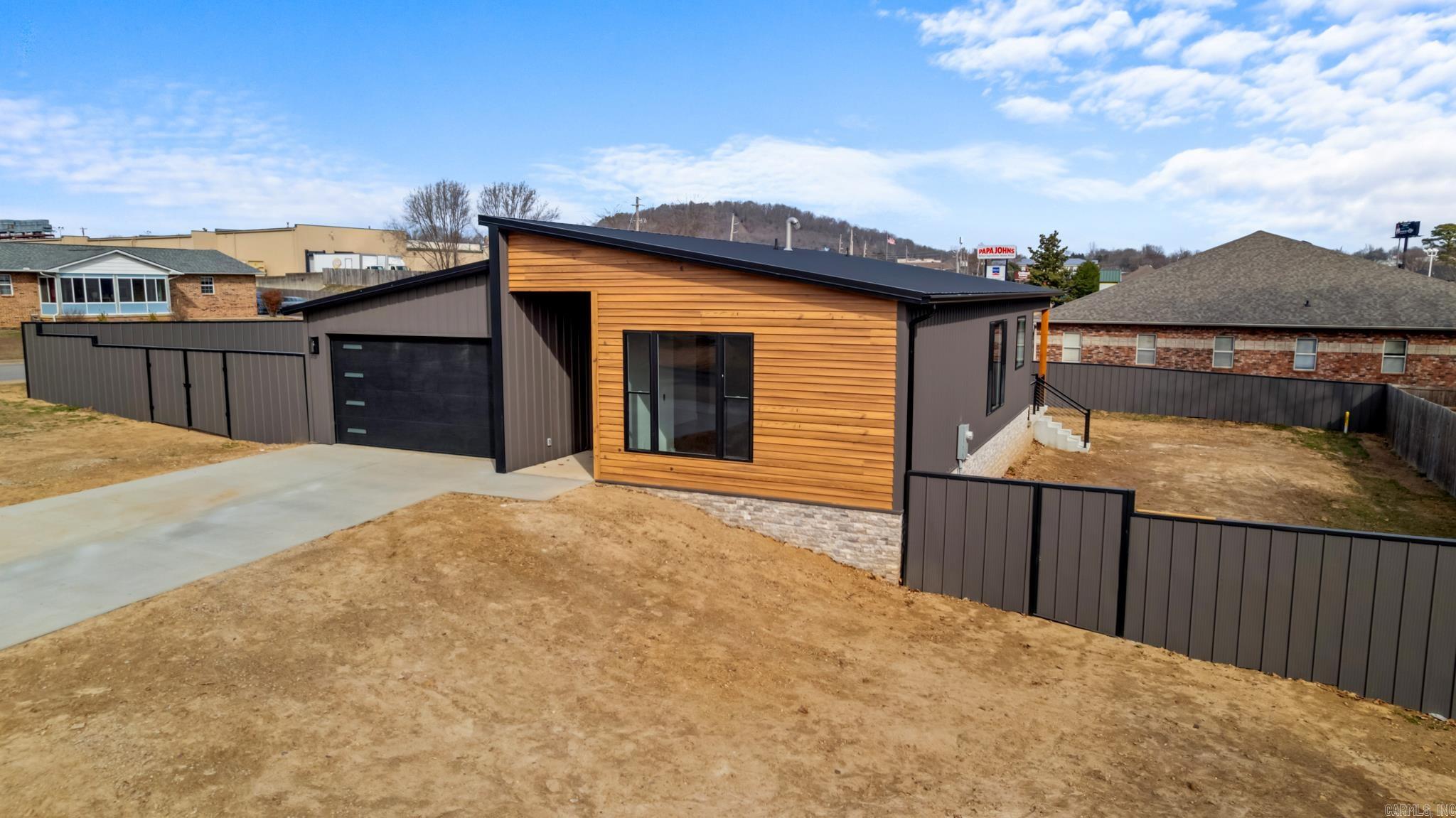 1001 Bluebird Lane  Mountain Home, AR