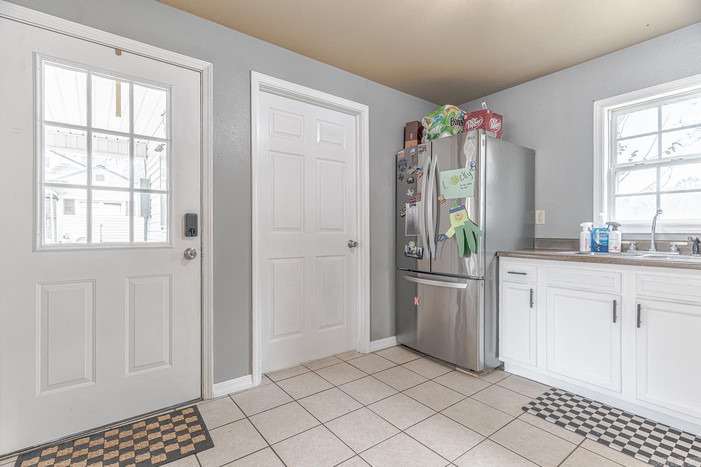 180 College  Melbourne, AR