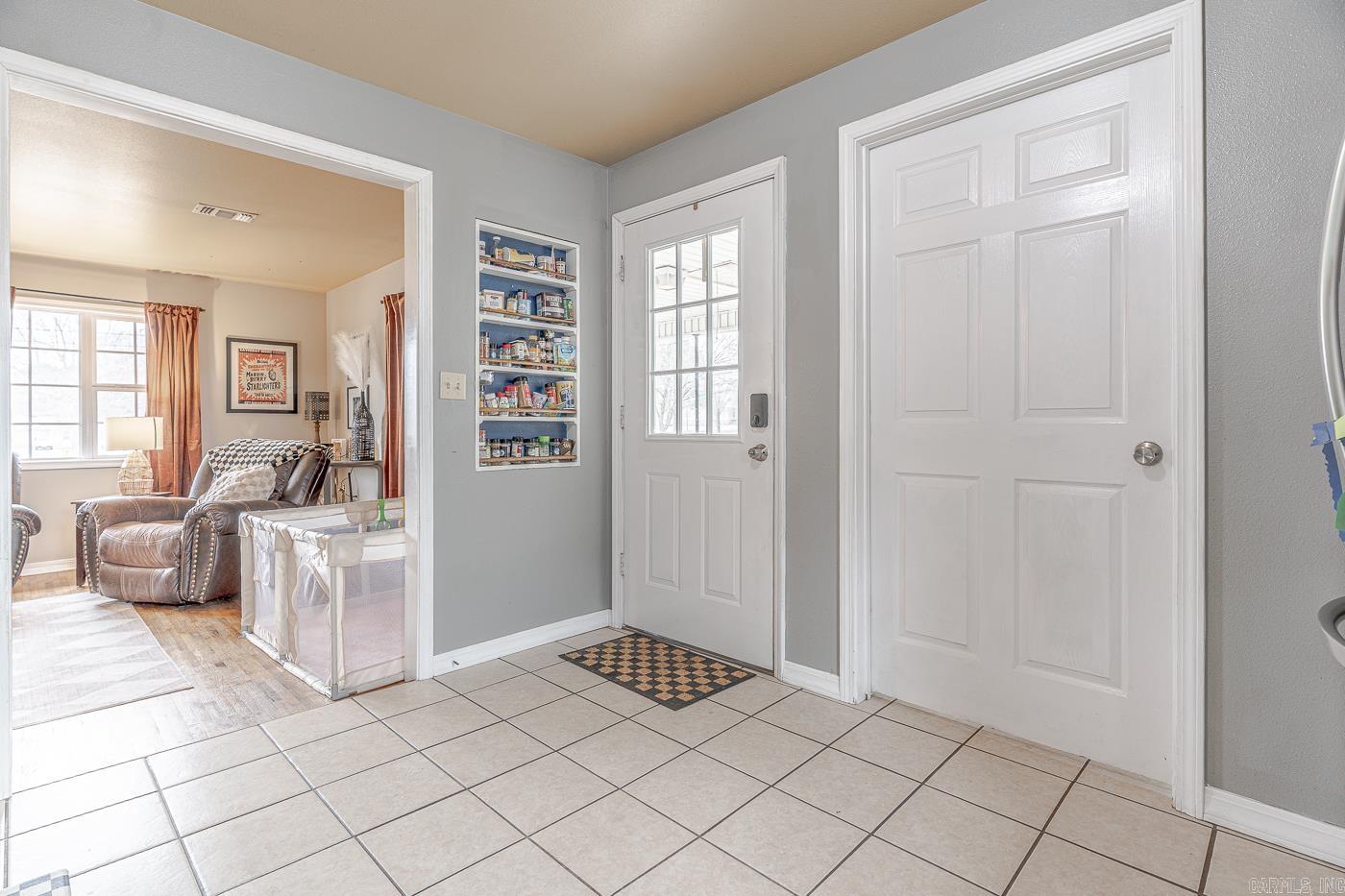 180 College  Melbourne, AR