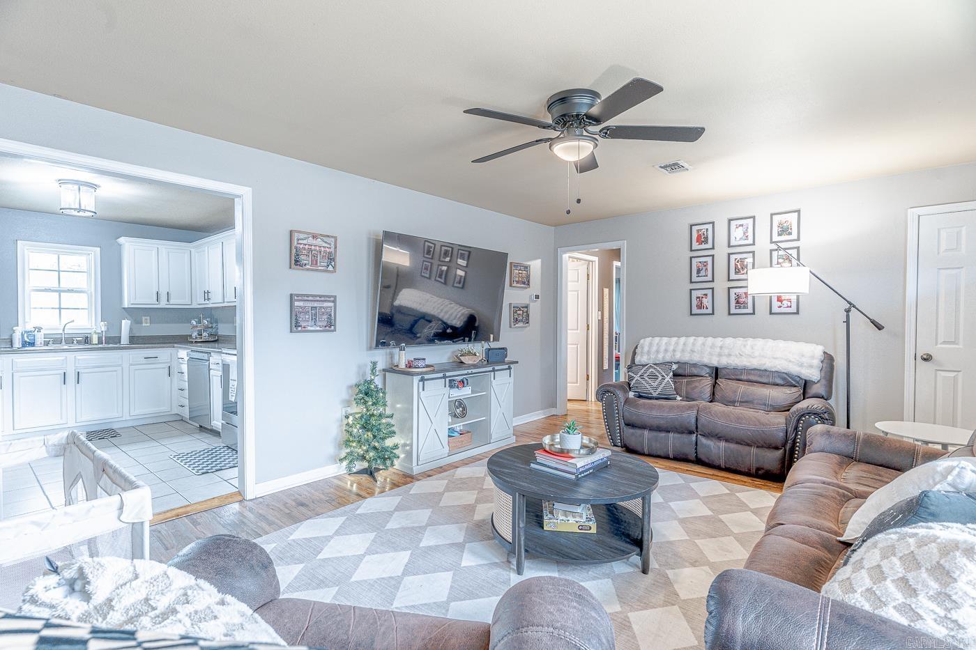 180 College  Melbourne, AR