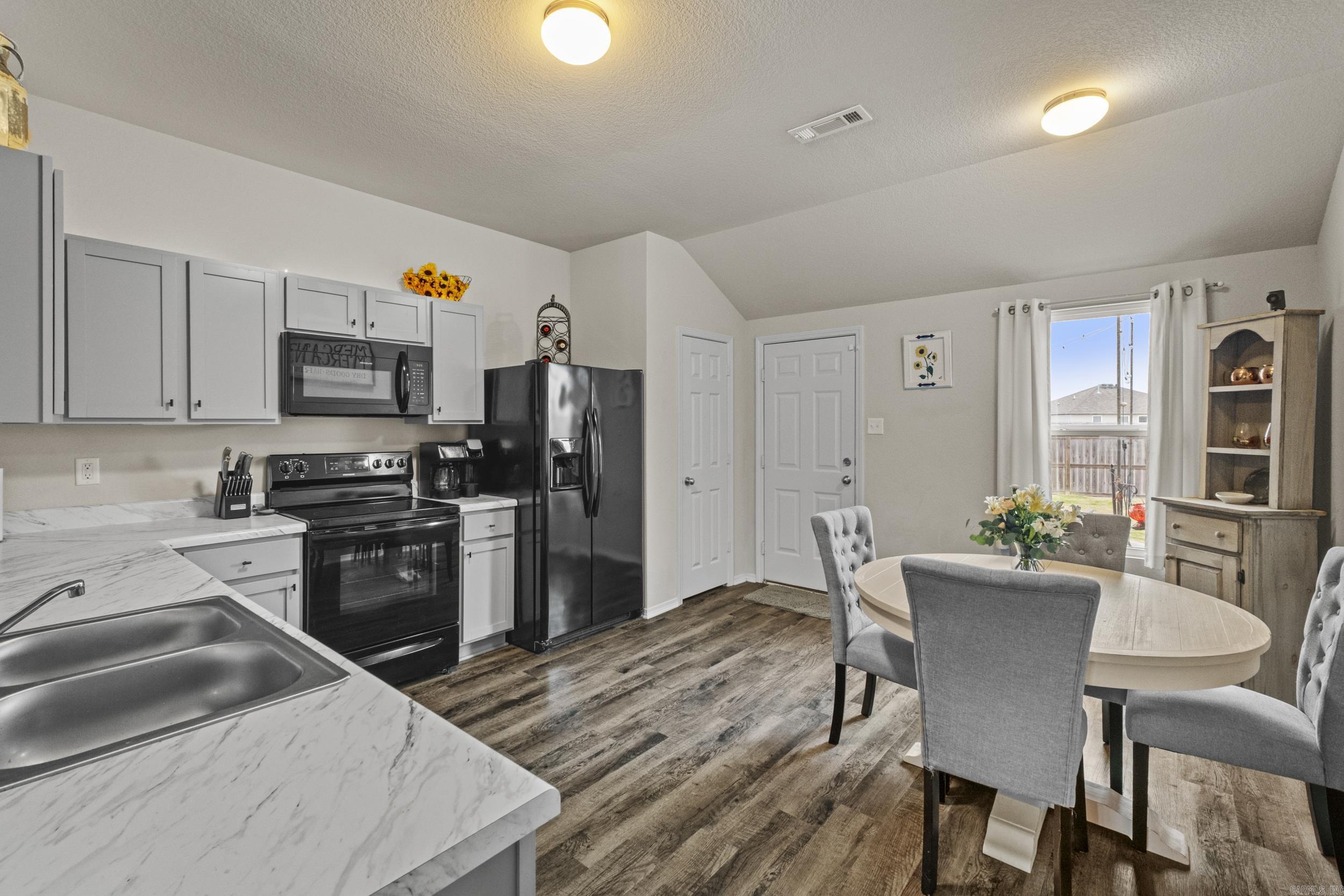 6616 Trammel Estates Lane  Sherwood, AR