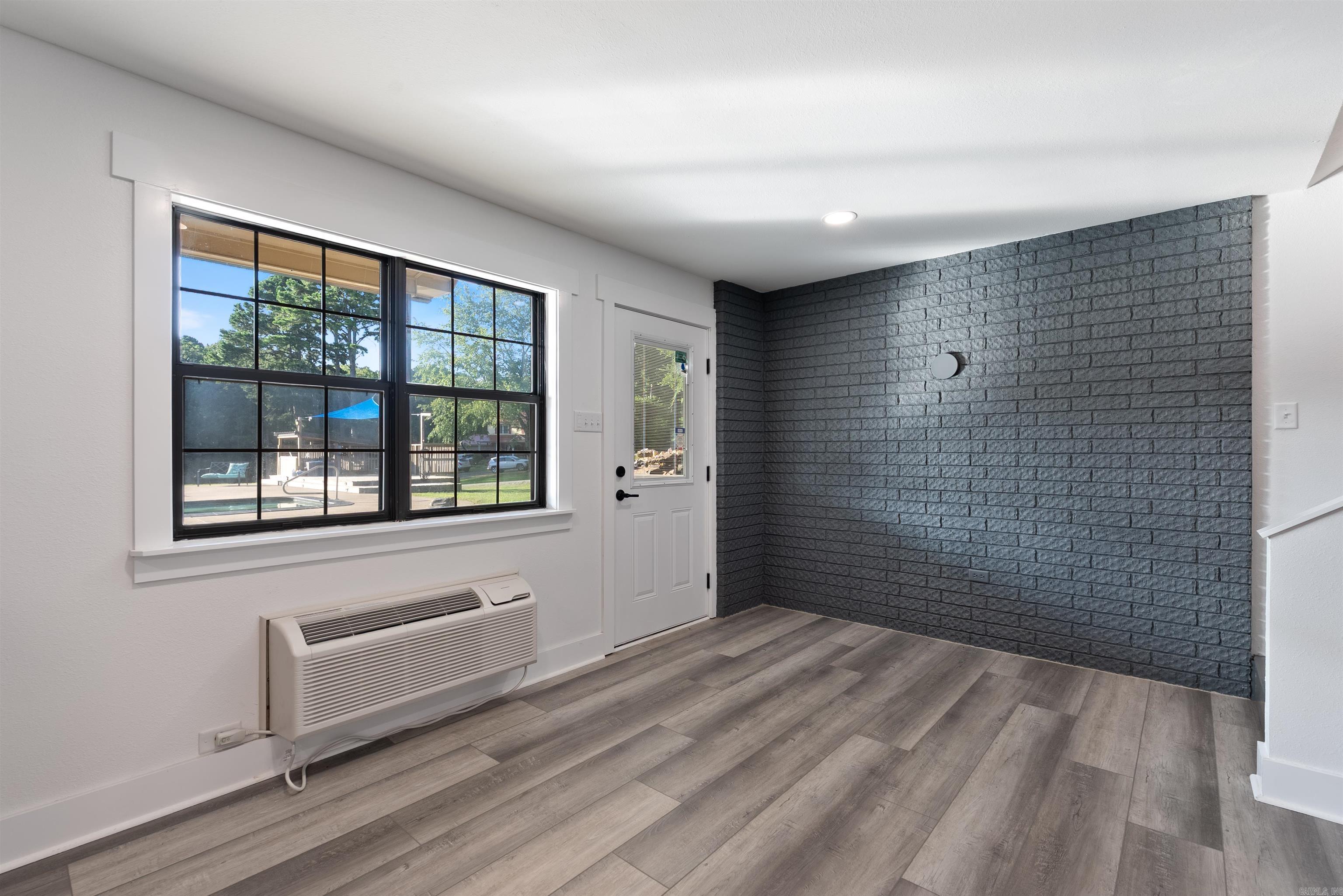 6 Cedar Hill Rd.  Conway, AR