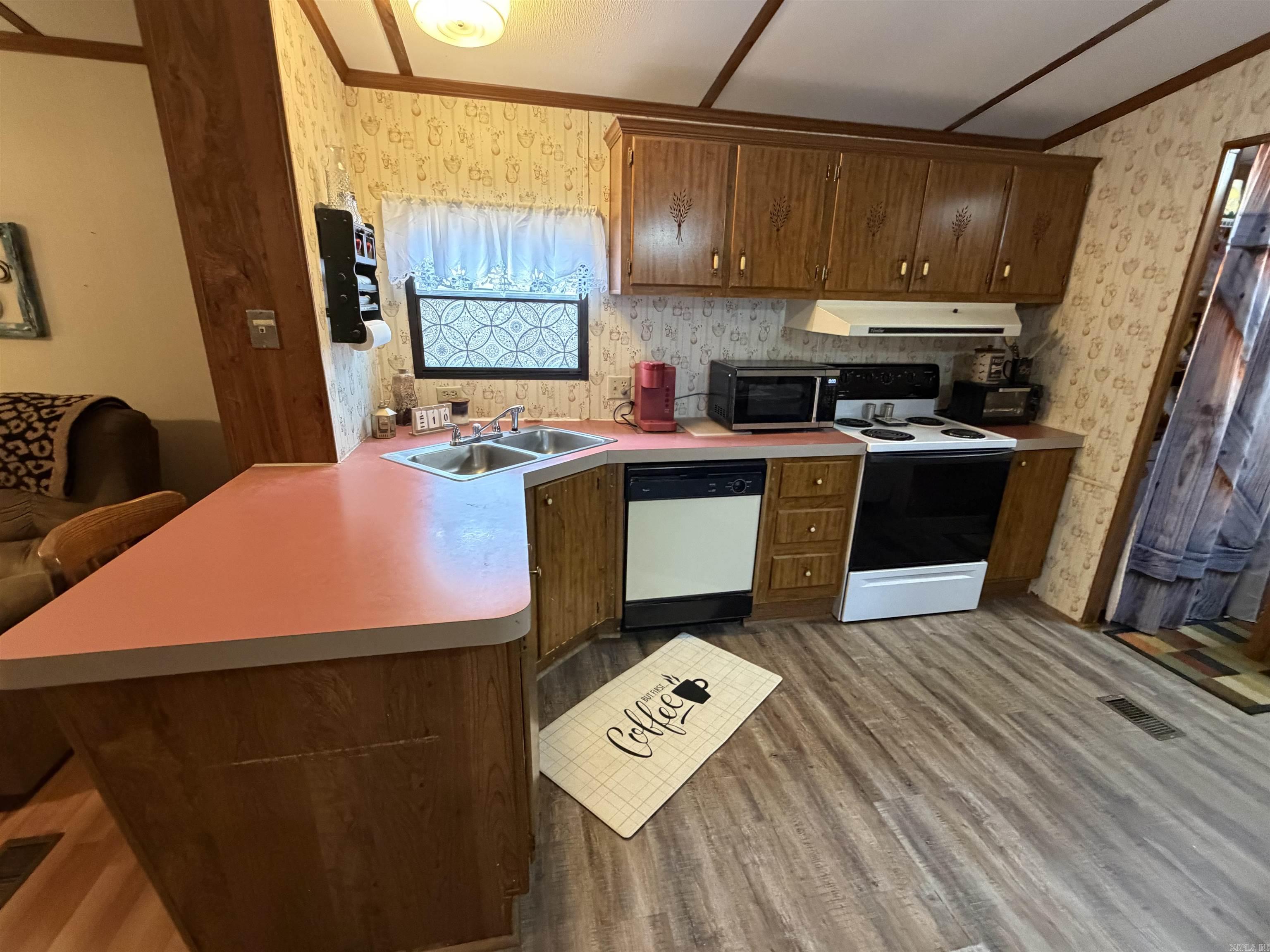 42 Lake Forest Estate  Tumbling Shoals, AR