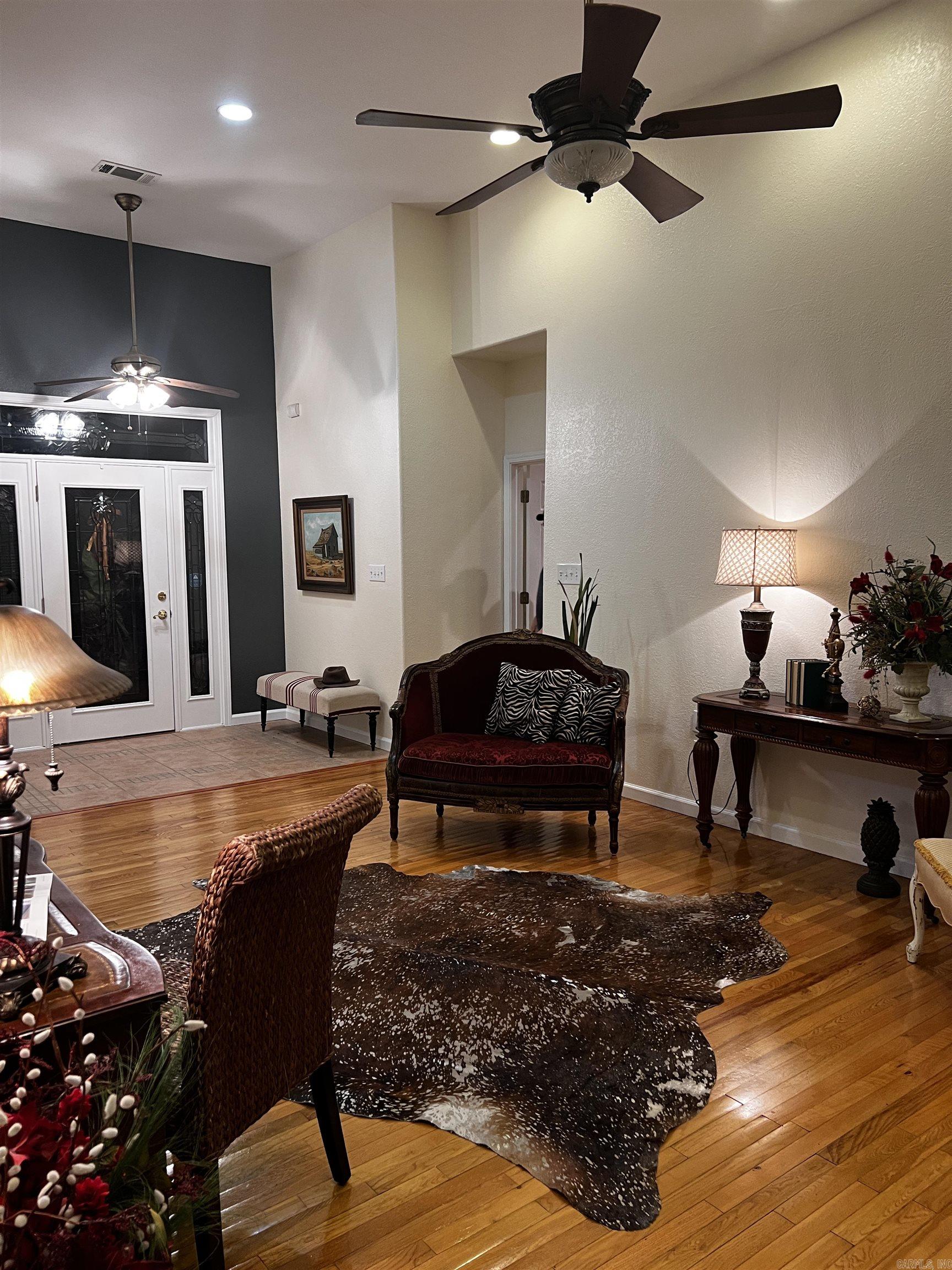 1884 County RD 2651  Lamar, AR