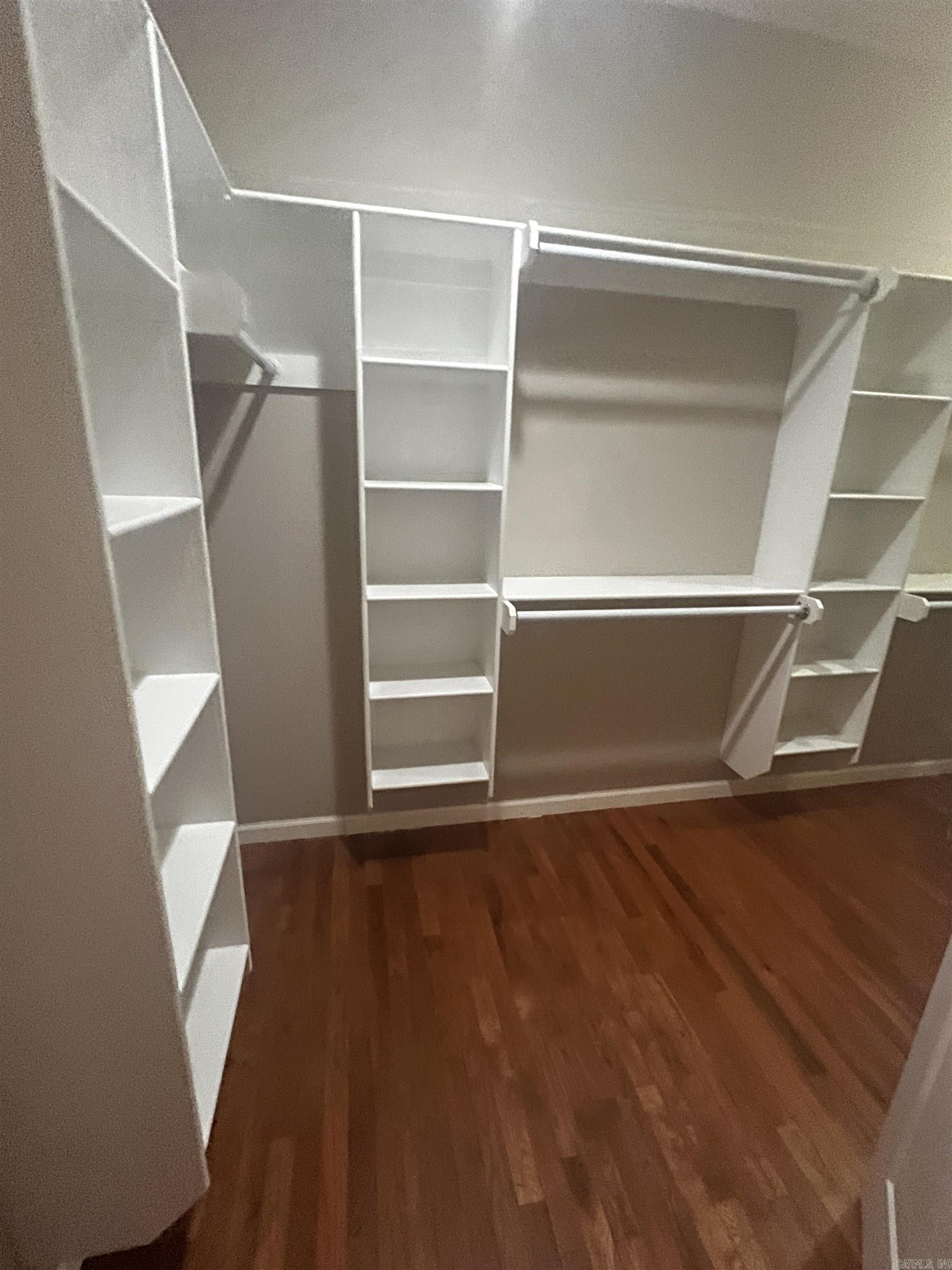 1884 County RD 2651  Lamar, AR