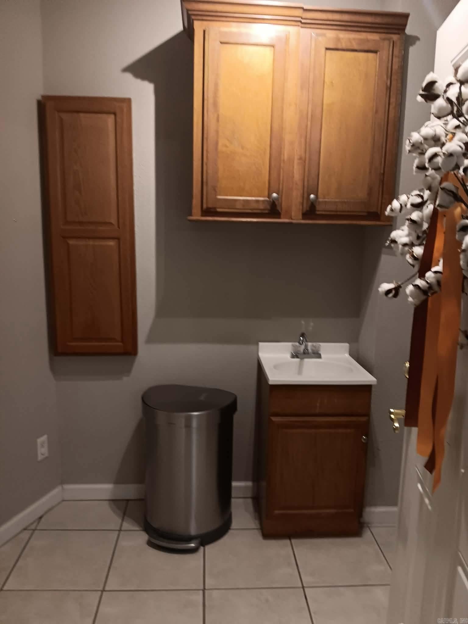 1884 County RD 2651  Lamar, AR