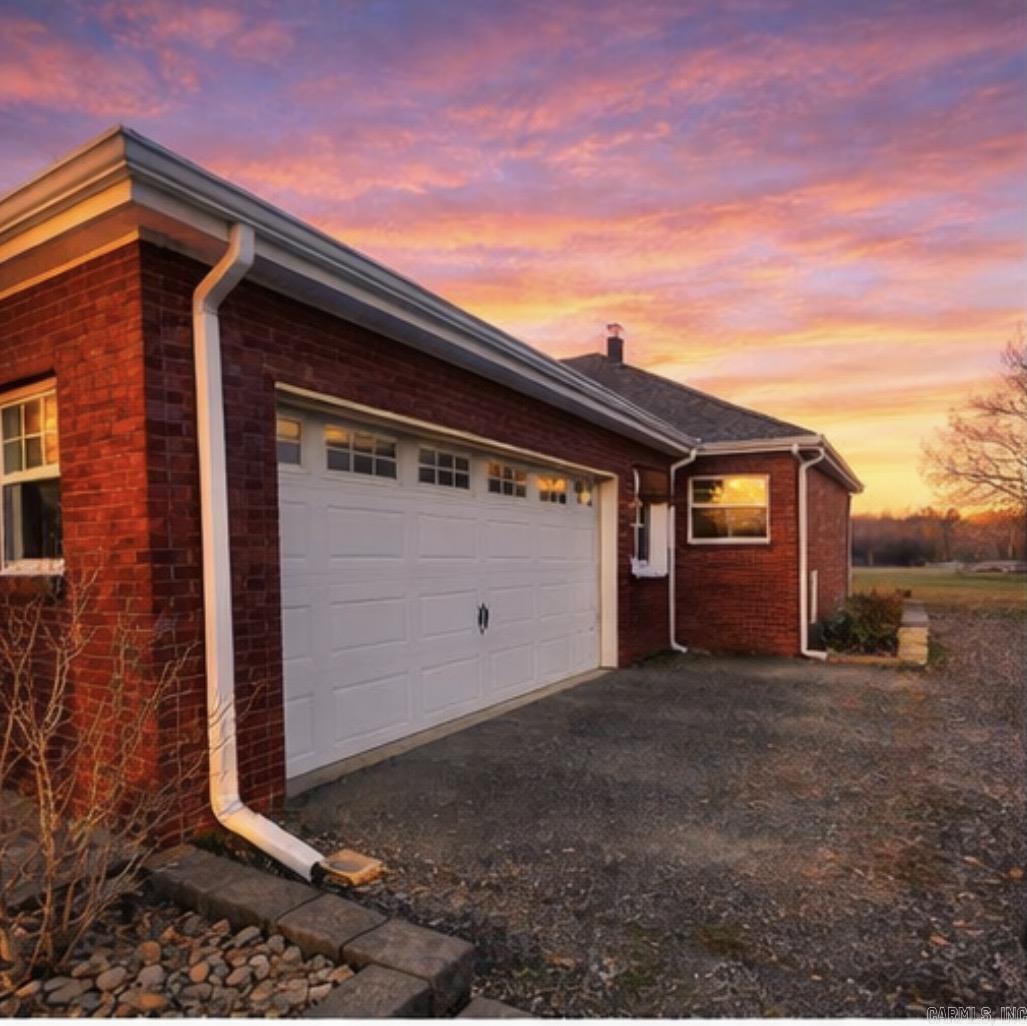 1884 County RD 2651  Lamar, AR