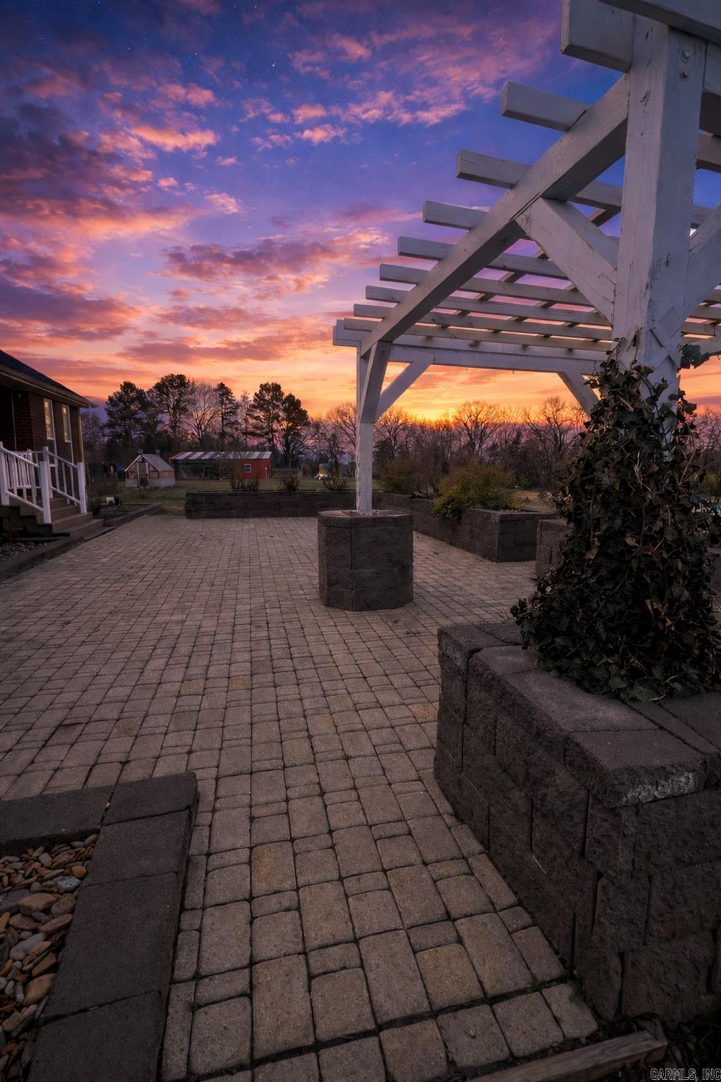 1884 County RD 2651  Lamar, AR