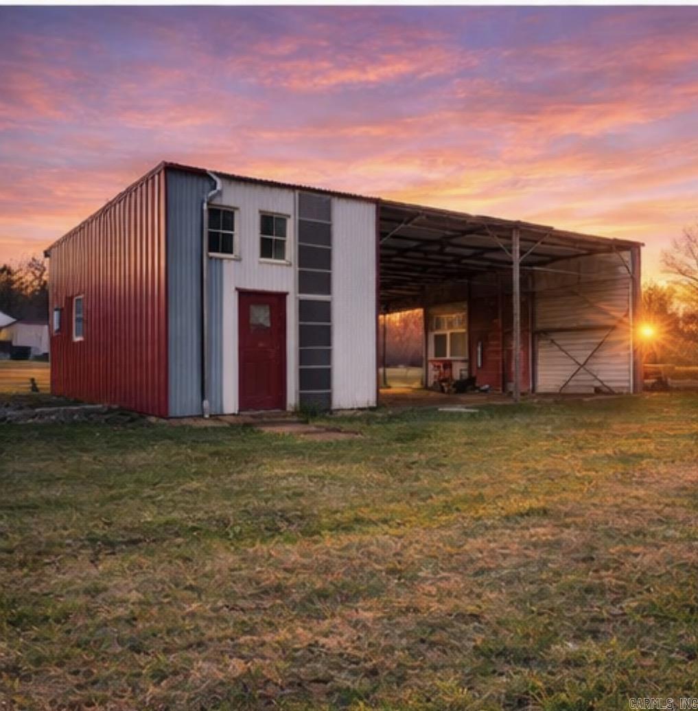 1884 County RD 2651  Lamar, AR