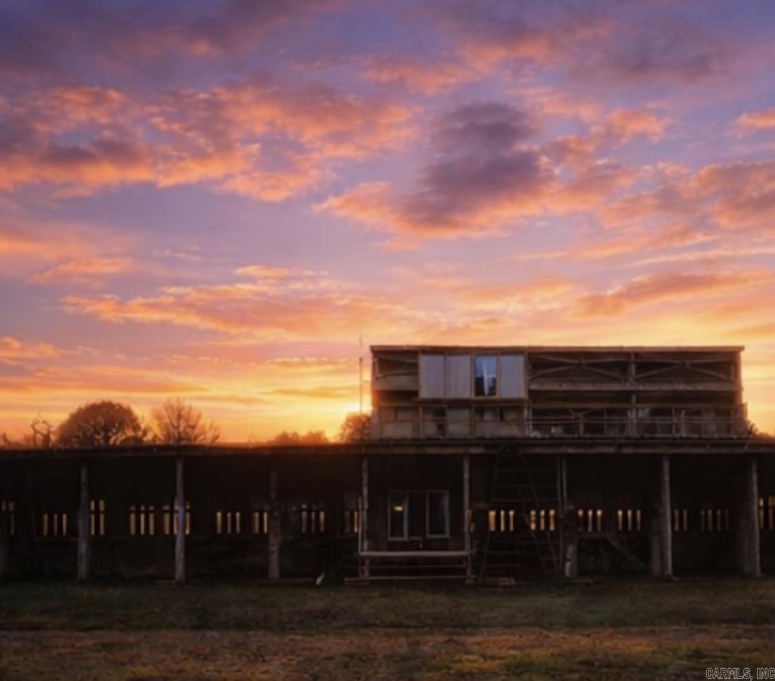 1884 County RD 2651  Lamar, AR