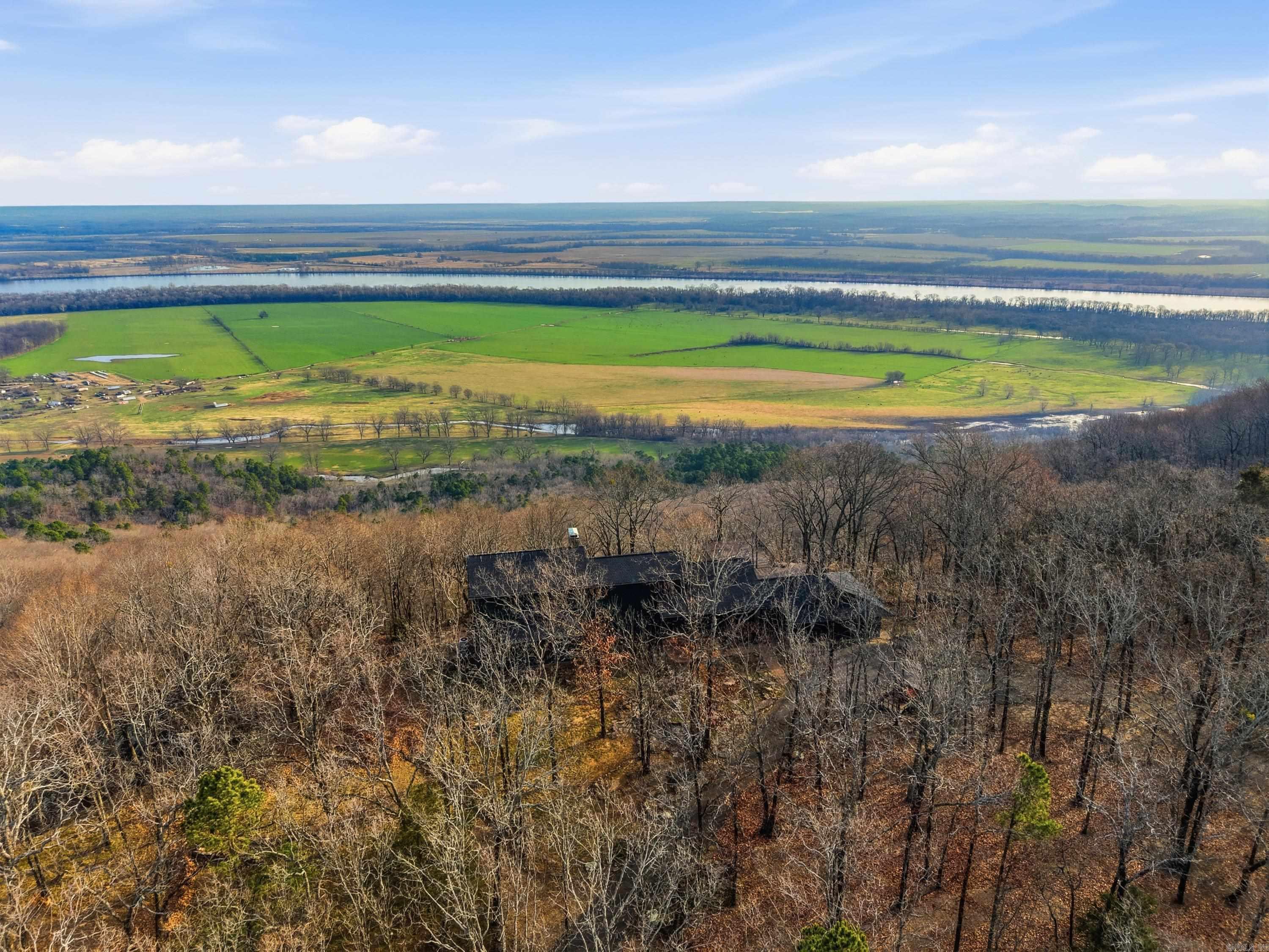 1097 Winrock Drive  Morrilton, AR