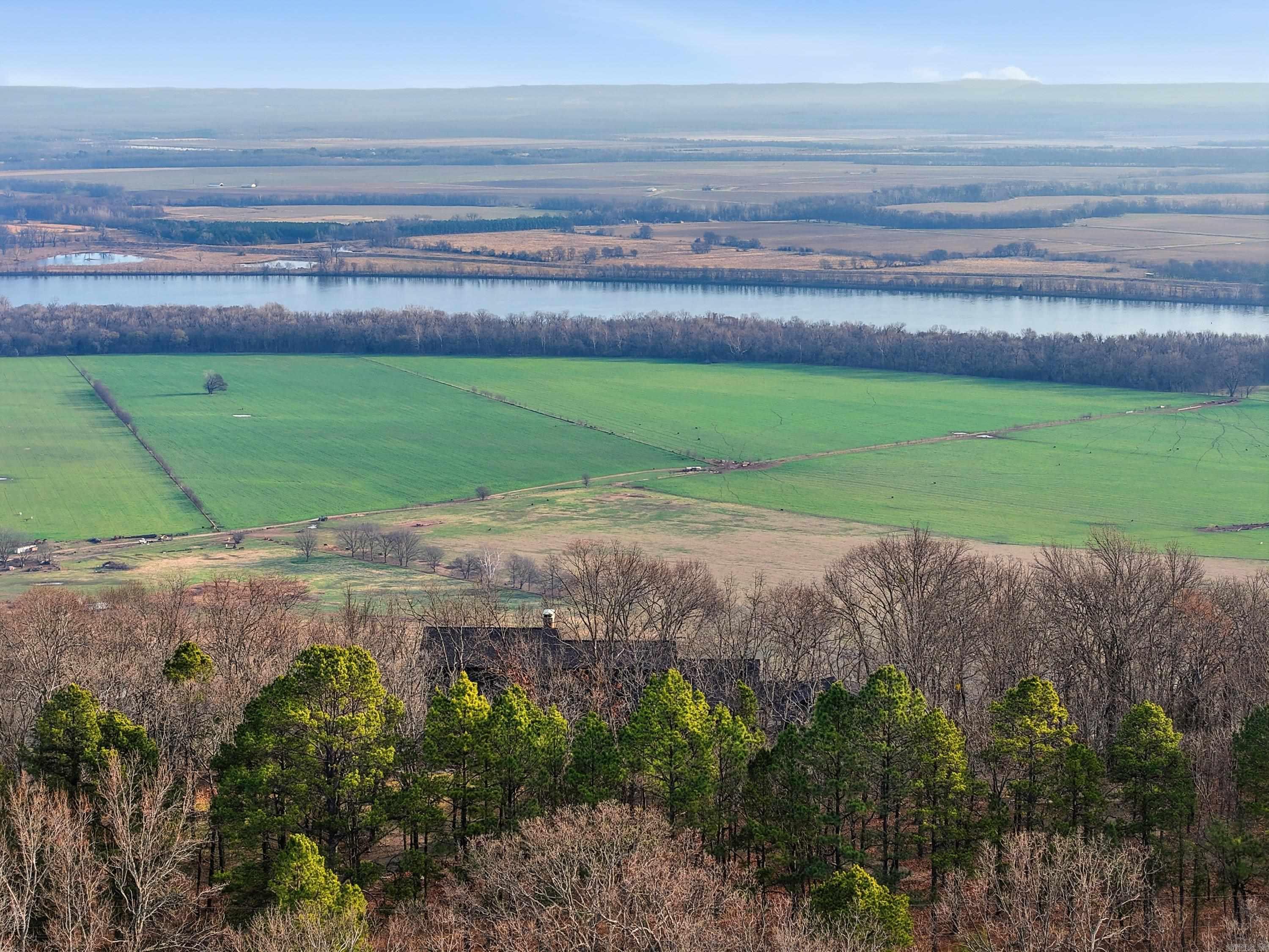 1097 Winrock Drive  Morrilton, AR