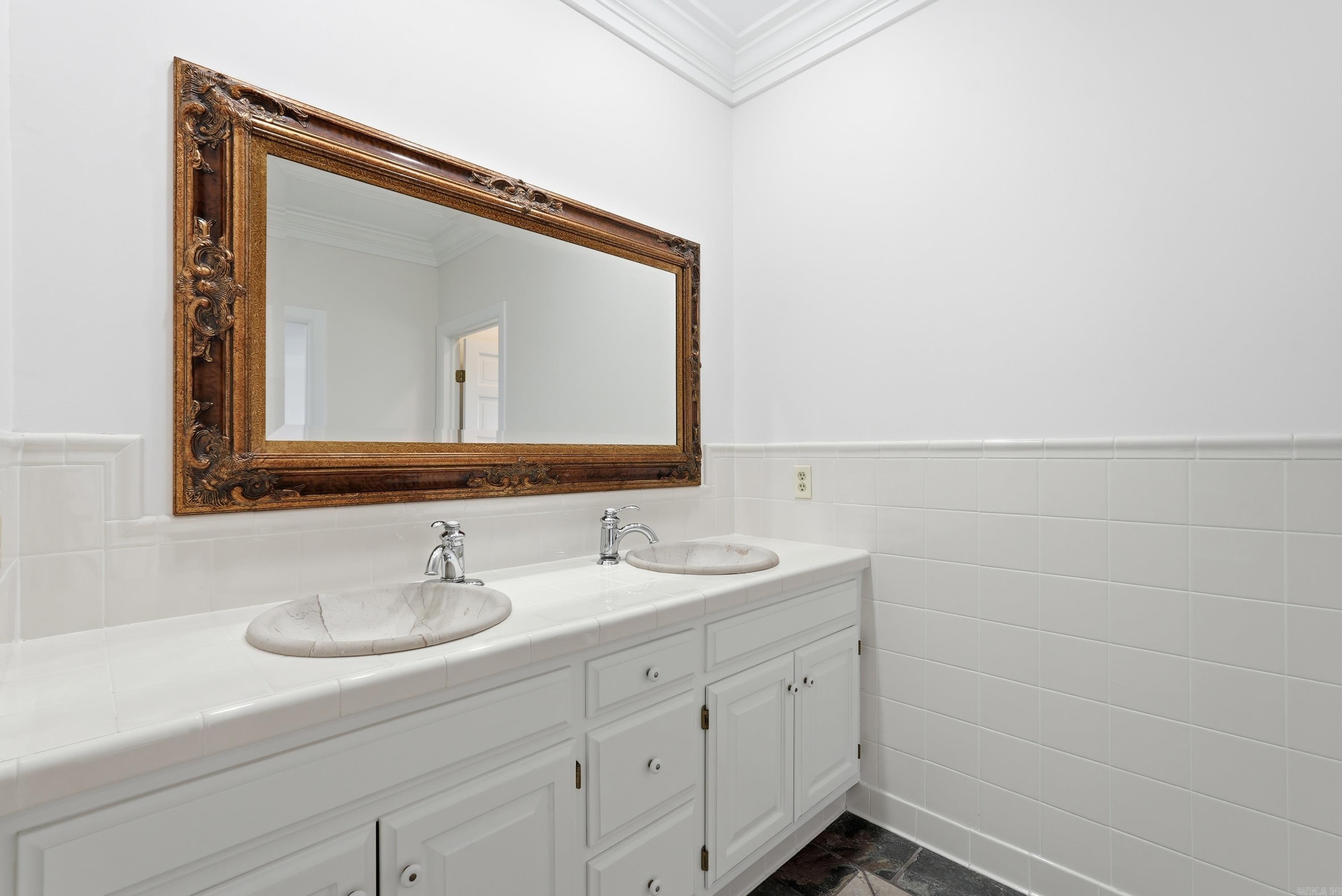 1097 Winrock Drive  Morrilton, AR