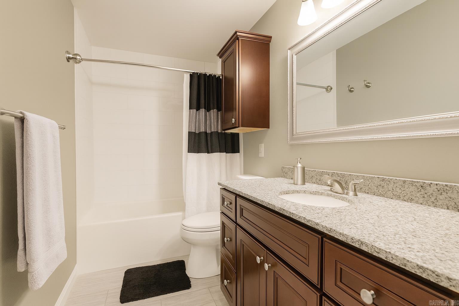 7 Amber  Little Rock, AR