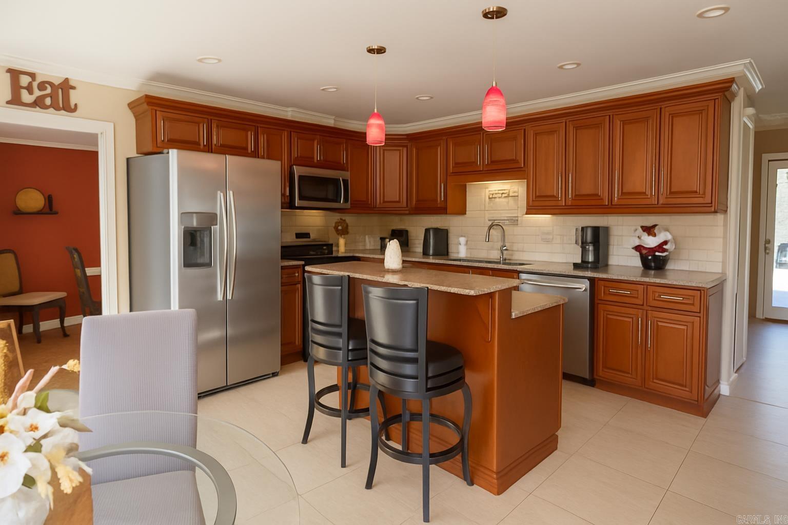 7 Amber  Little Rock, AR