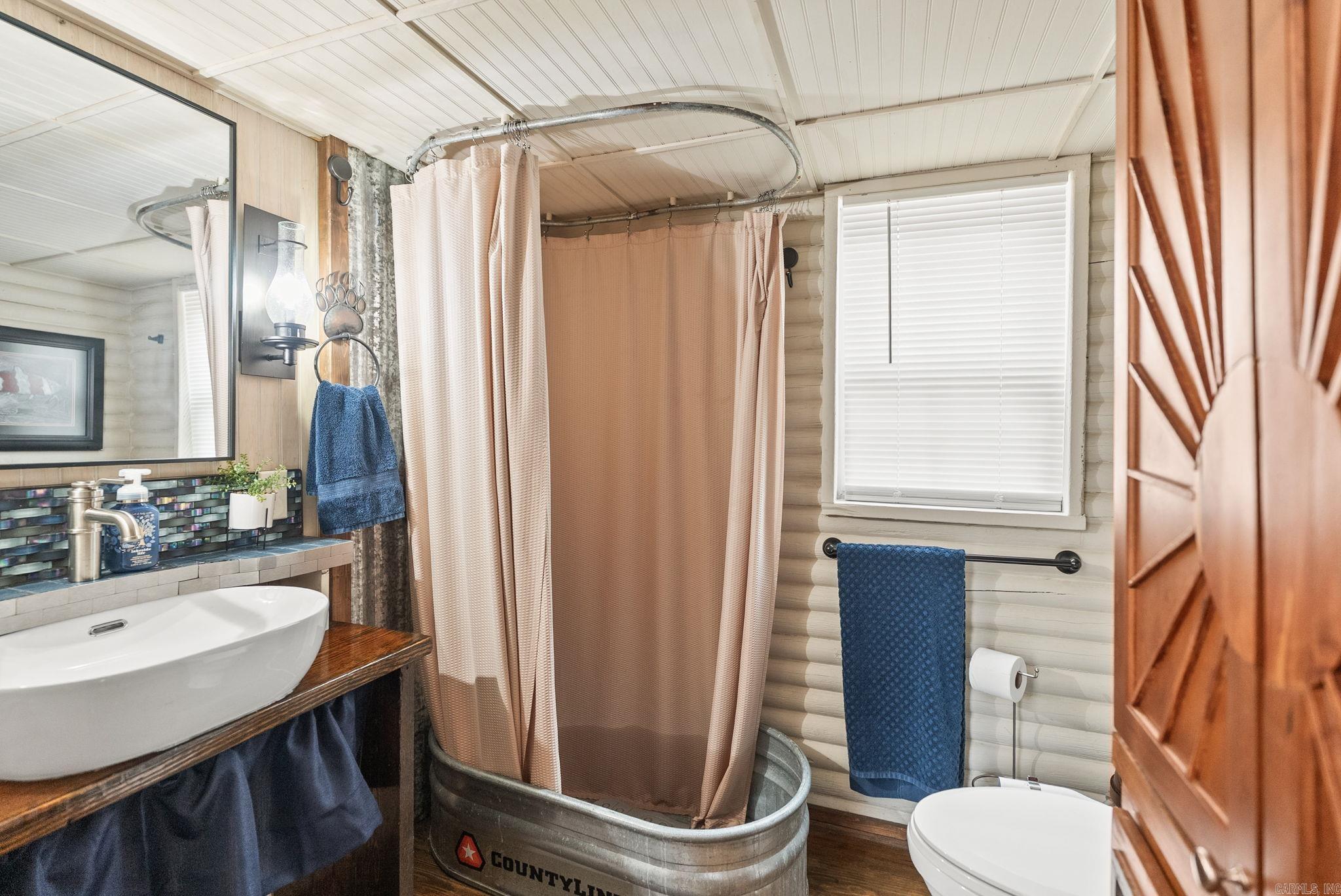 795 & 695 Sally Ann Drive  Shirley, AR