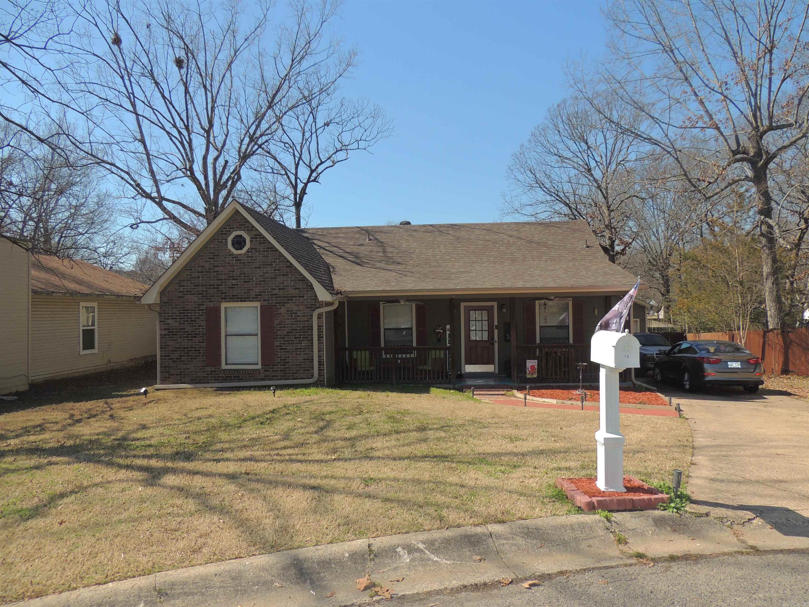 16 Red Oak Place  Maumelle, AR