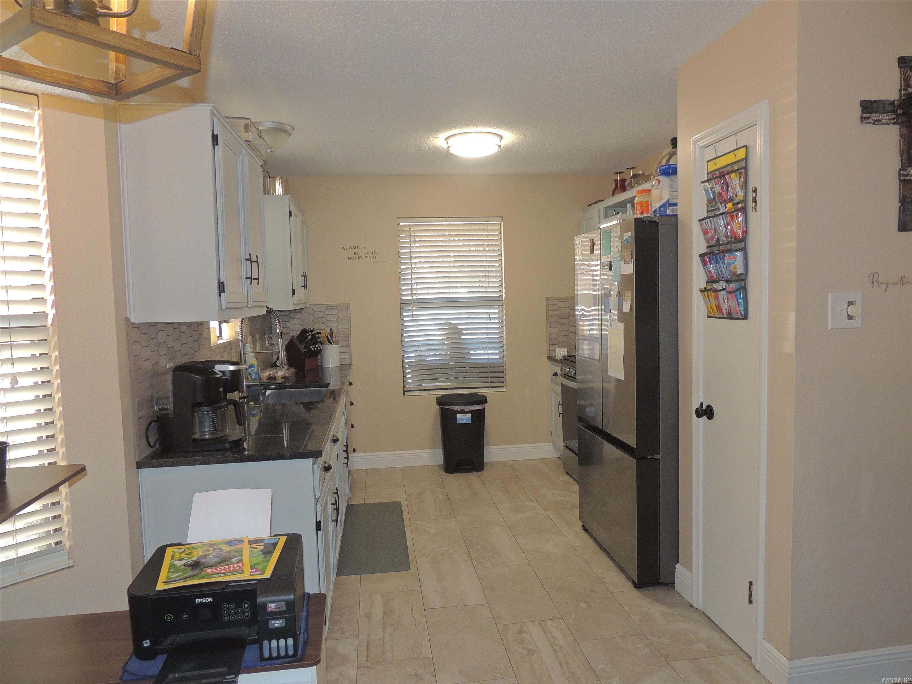 16 Red Oak Place  Maumelle, AR