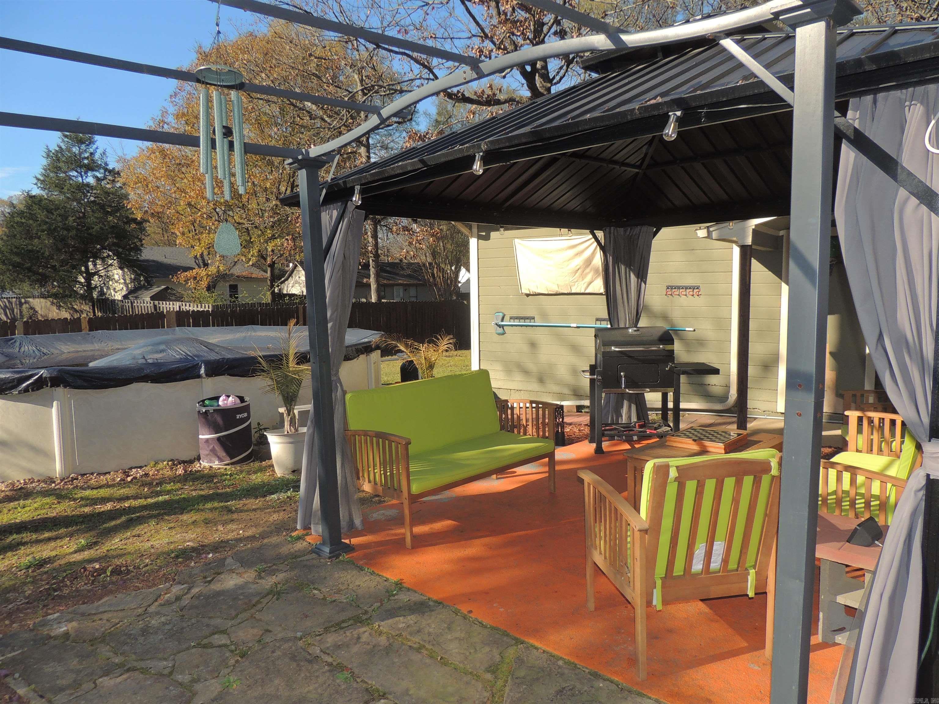 16 Red Oak Place  Maumelle, AR