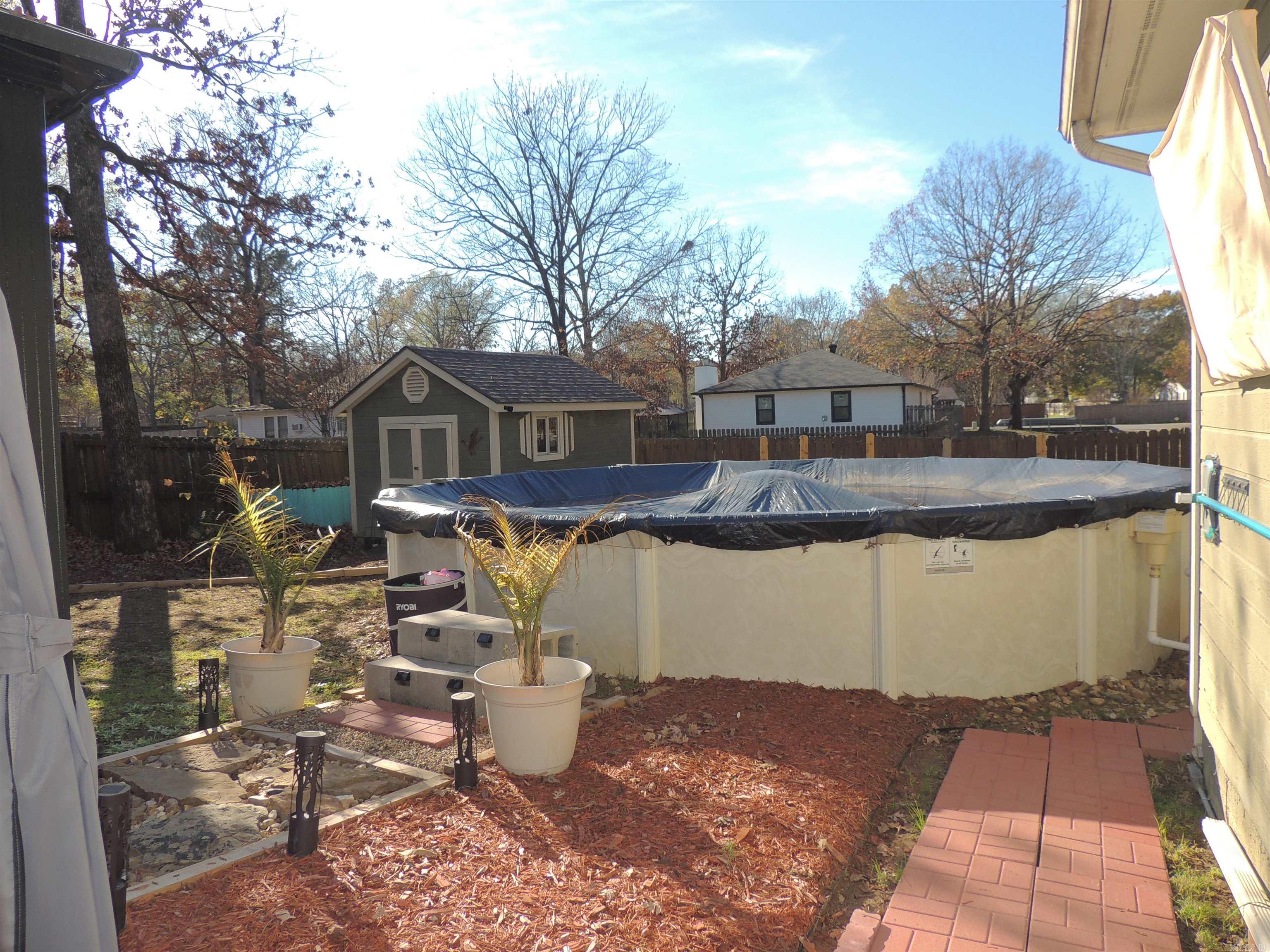 16 Red Oak Place  Maumelle, AR