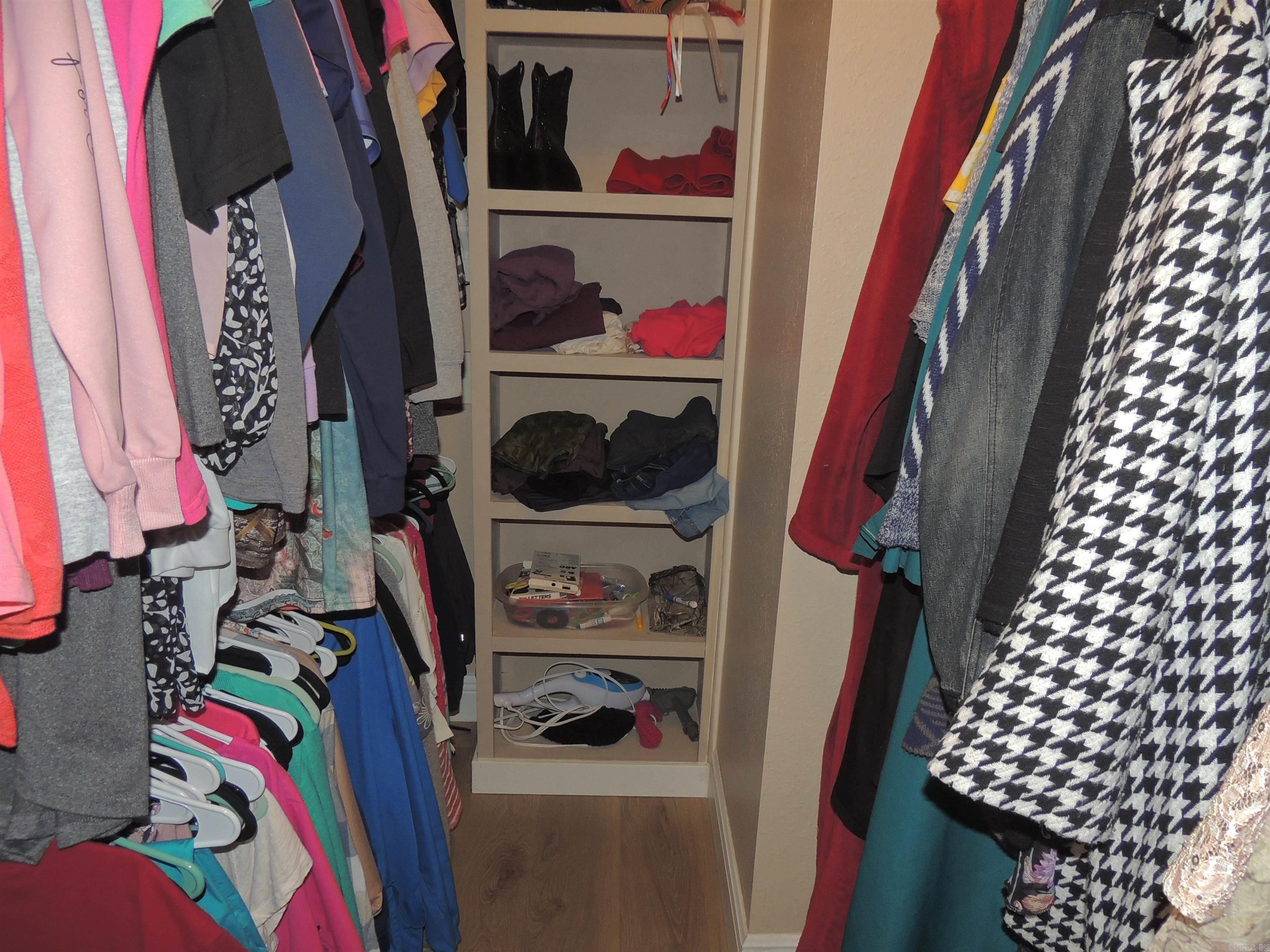 16 Red Oak Place  Maumelle, AR