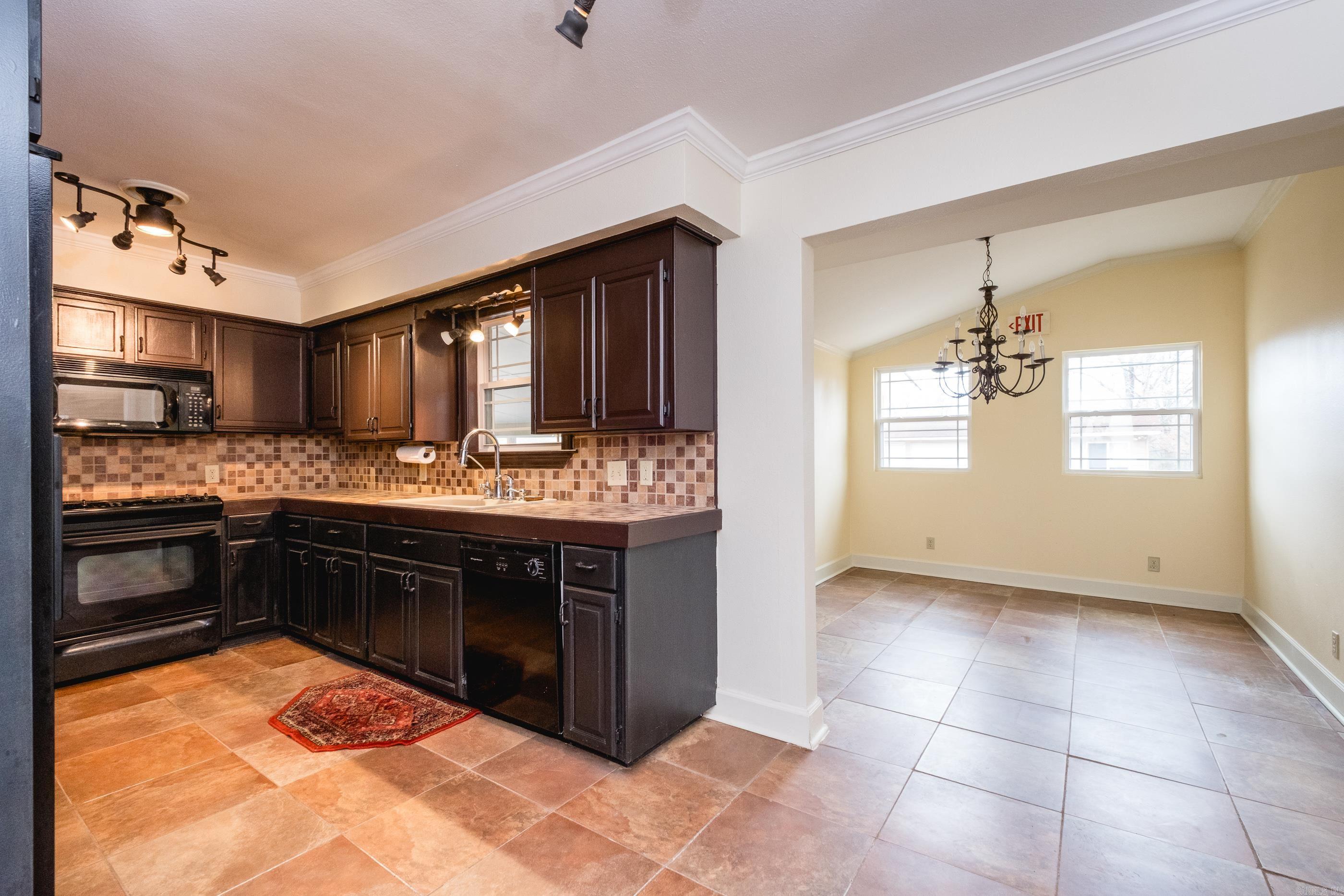 596 Hwy 365  Mayflower, AR