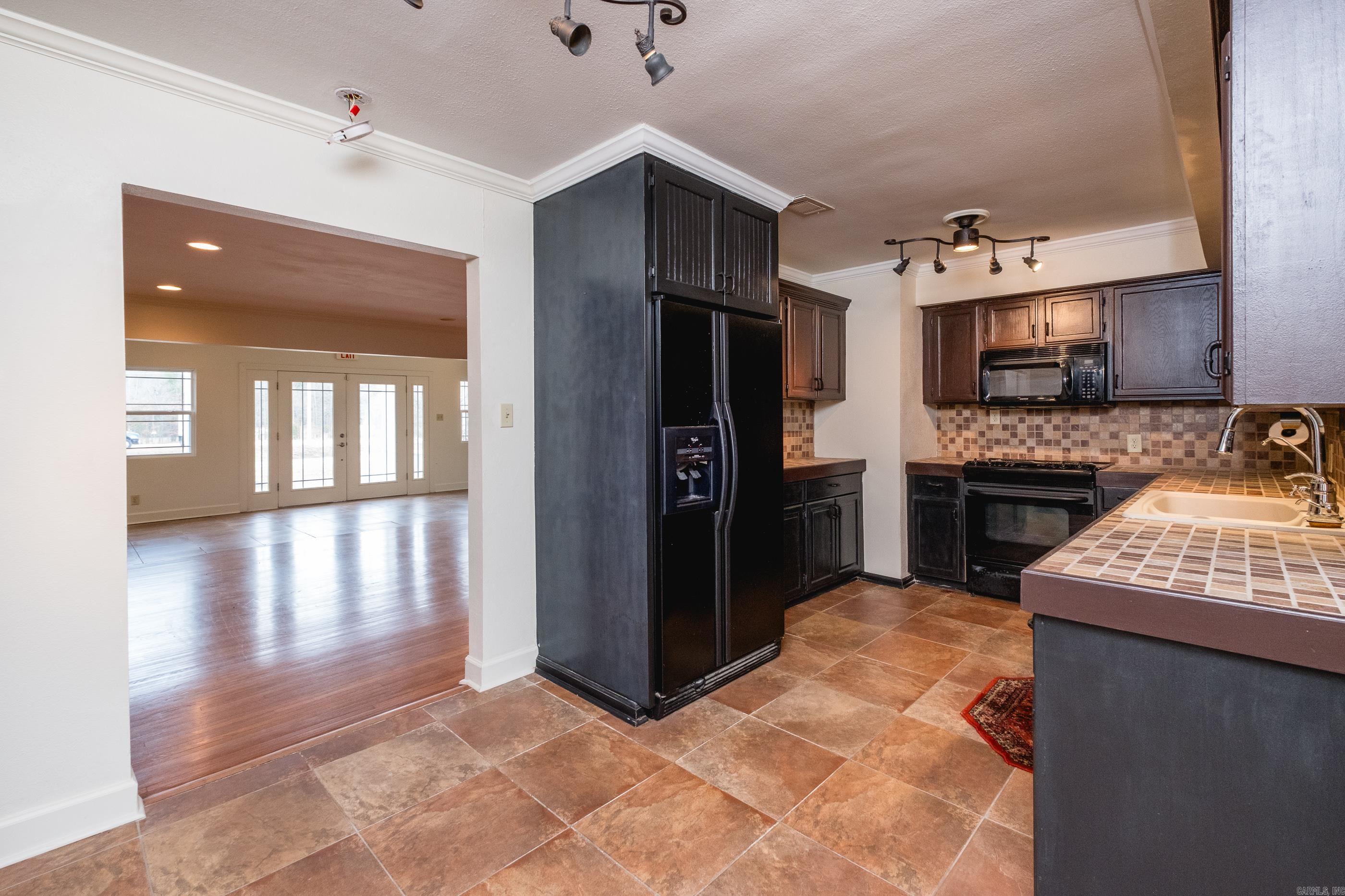 596 Hwy 365  Mayflower, AR