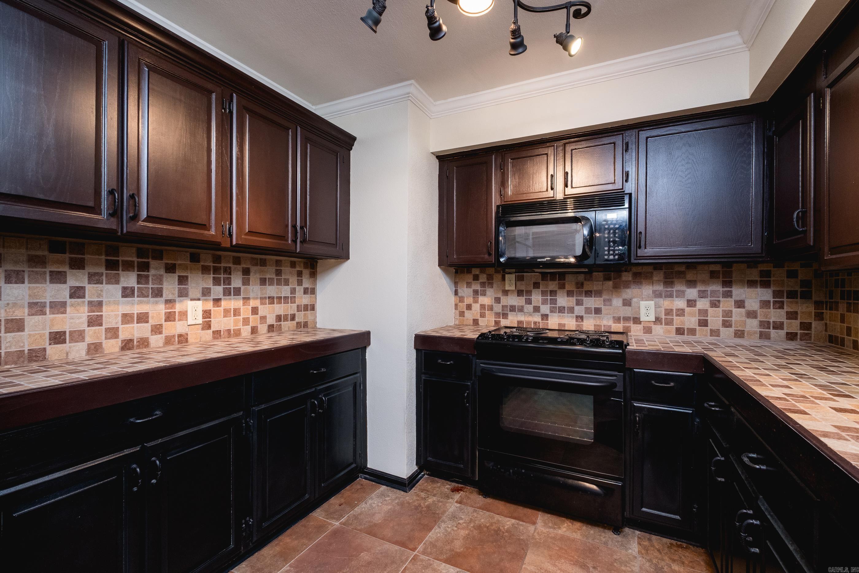 596 Hwy 365  Mayflower, AR