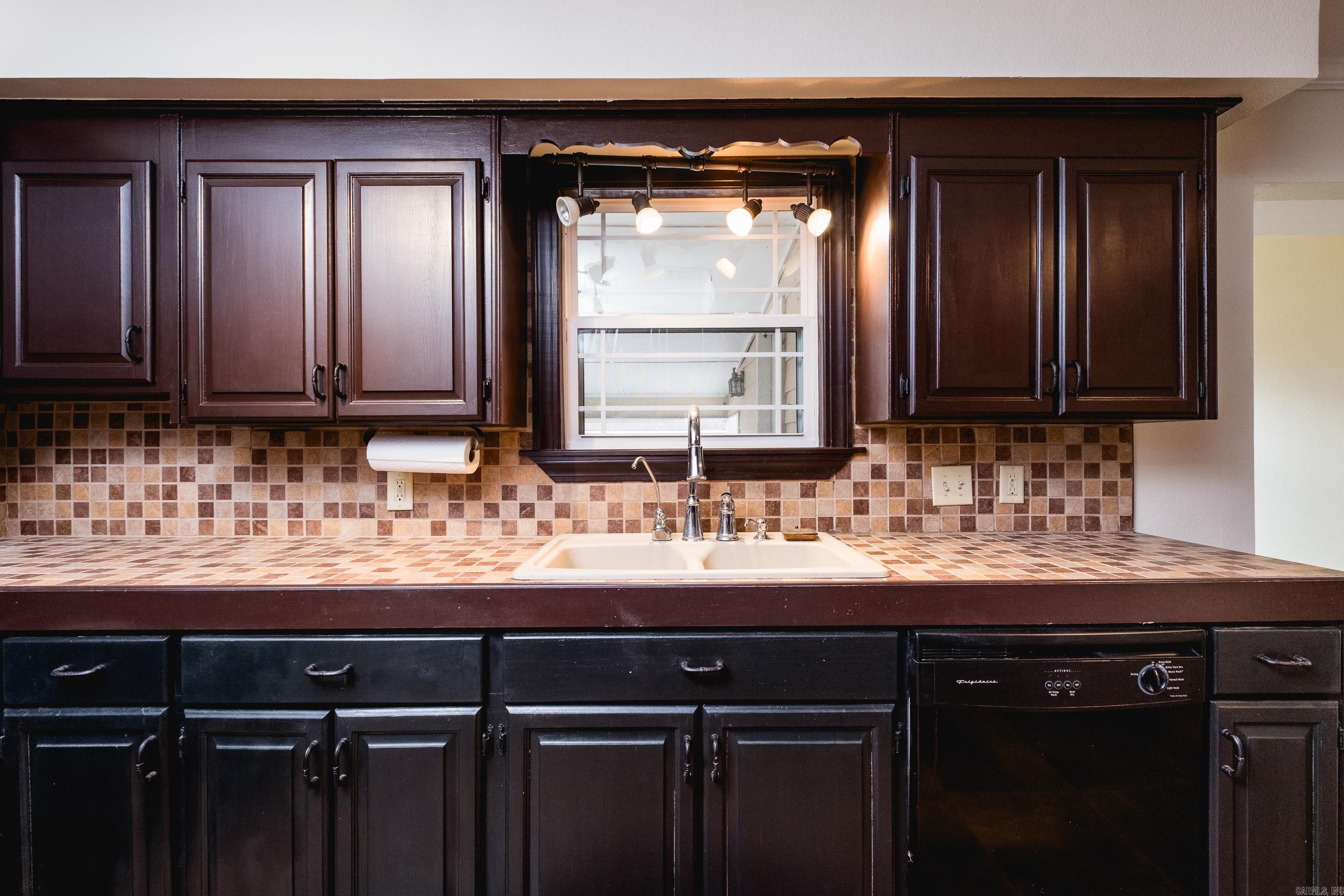 596 Hwy 365  Mayflower, AR